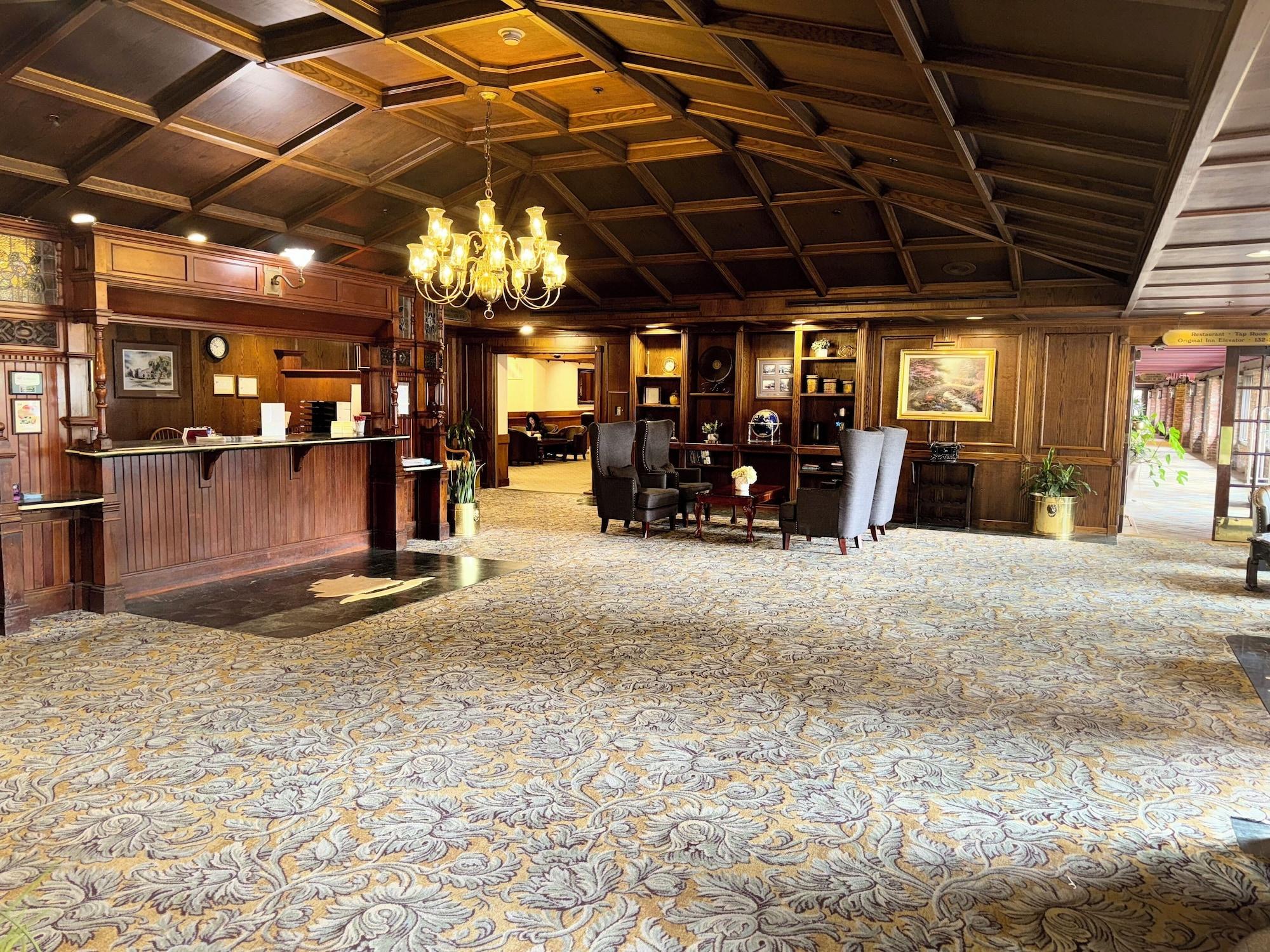 Vista Lobby Historic Santa Maria Inn
