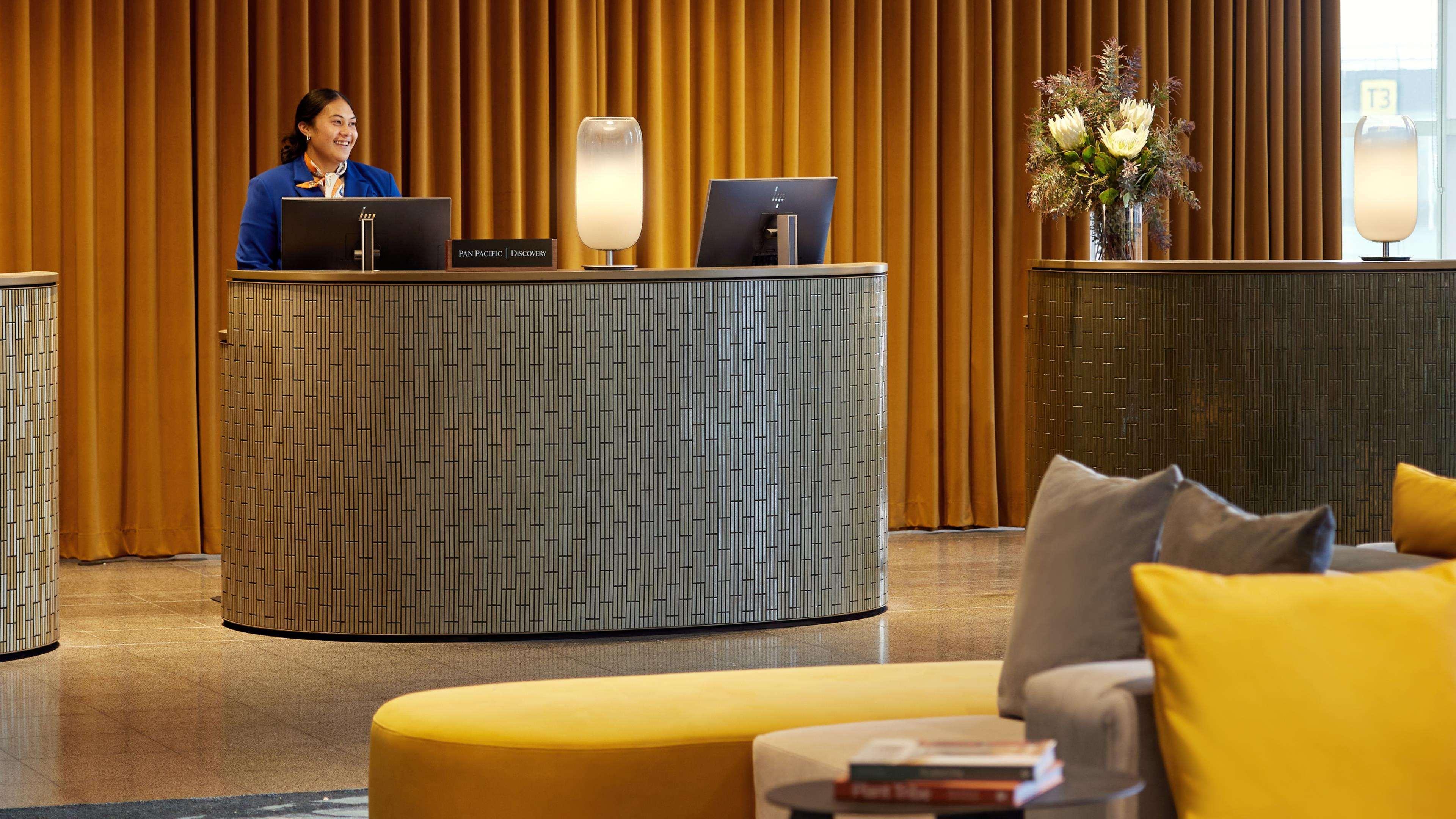 Vista Lobby PARKROYAL Melbourne Airport