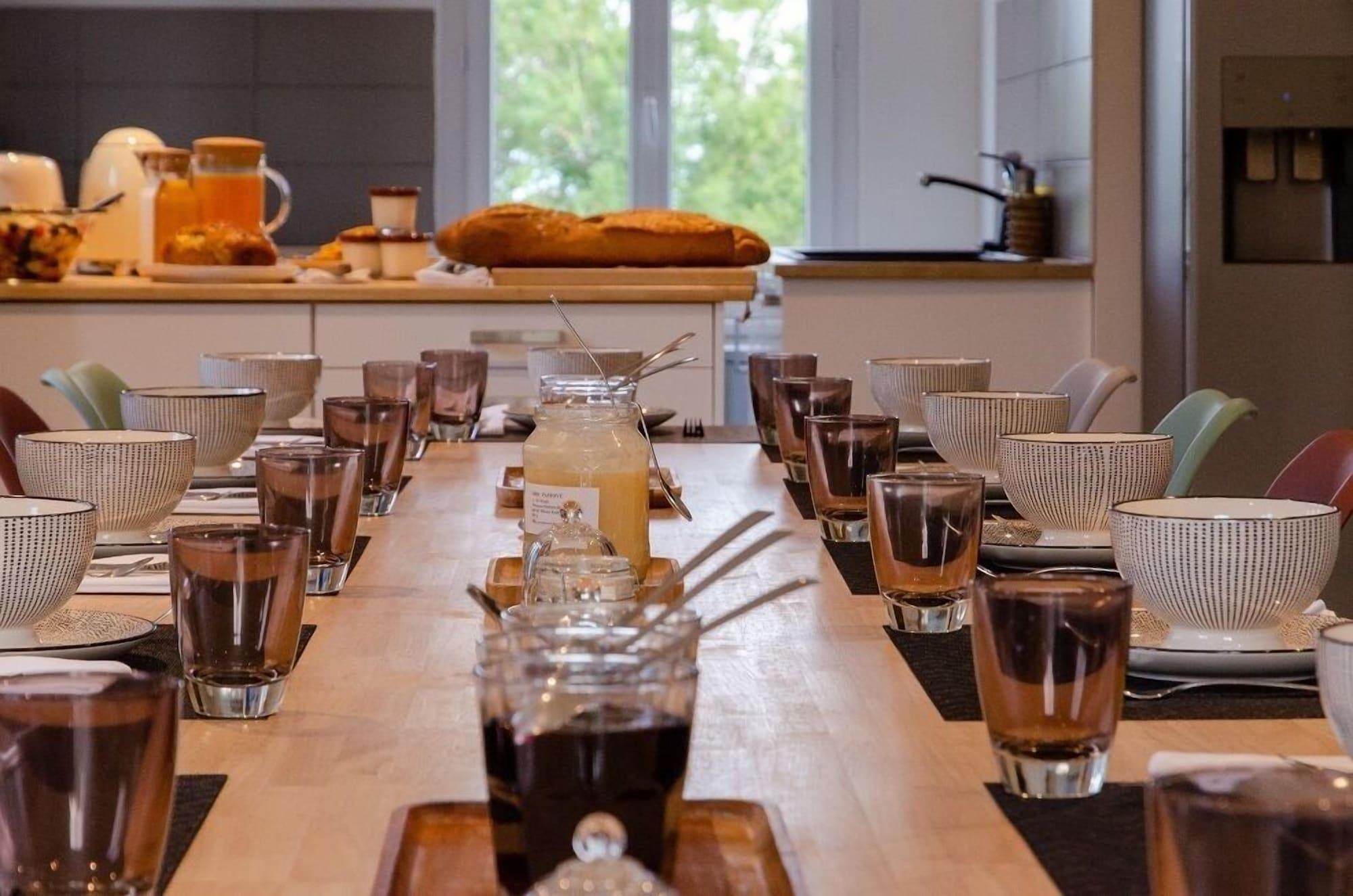 Restaurant Amodo Lodge - In a rural location