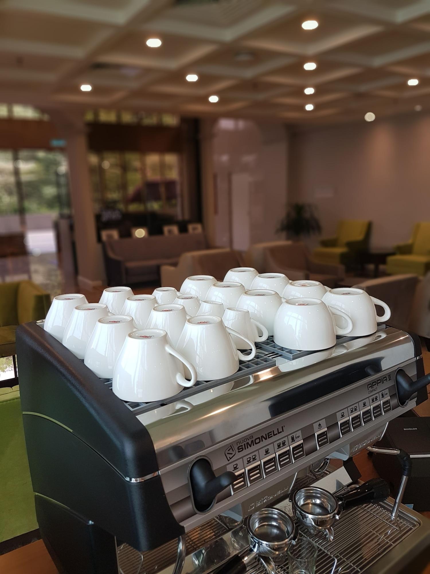 Bar/Salón Manhattan Business Hotel TTDI