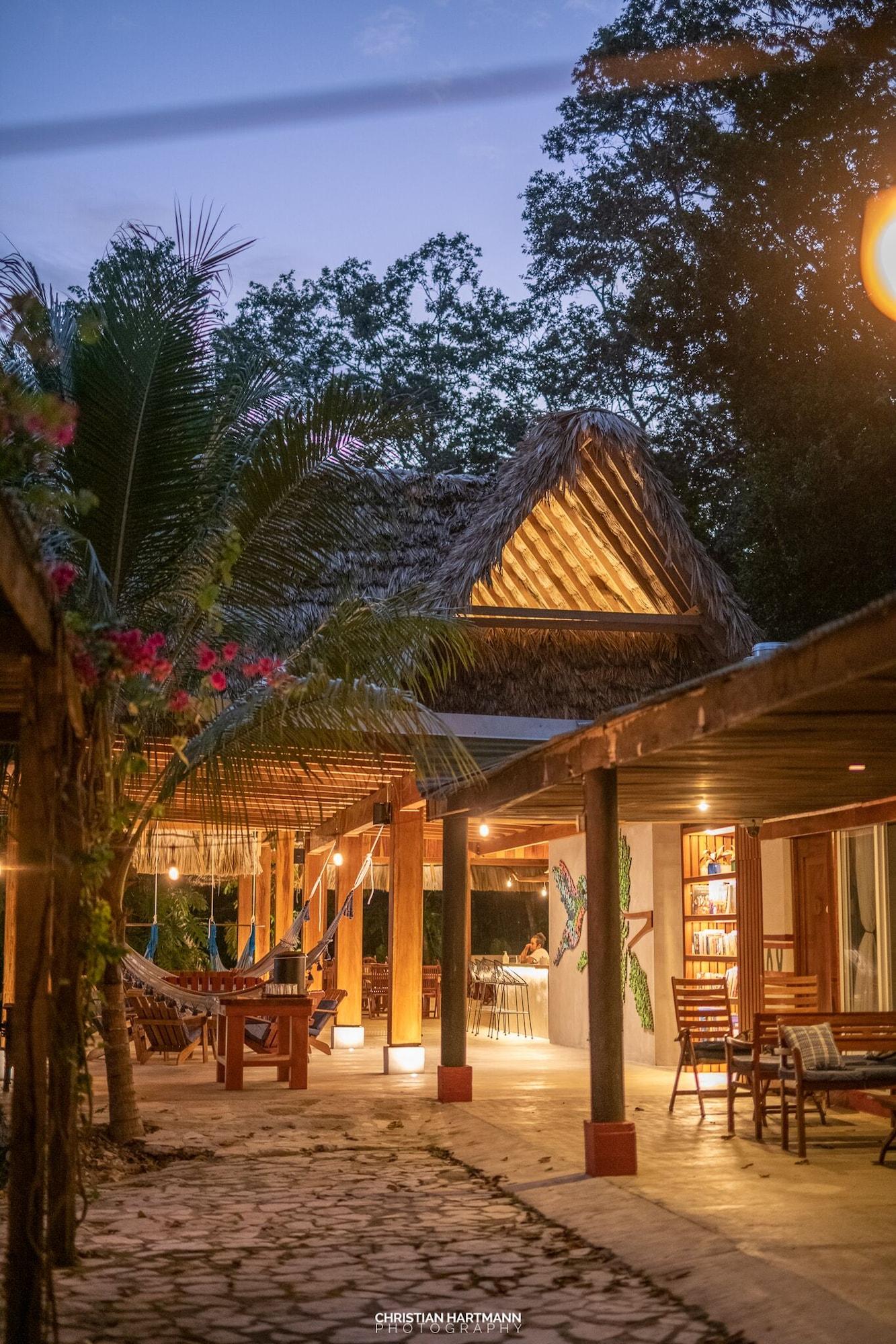 Vista Exterior Hotel Gringo Perdido
