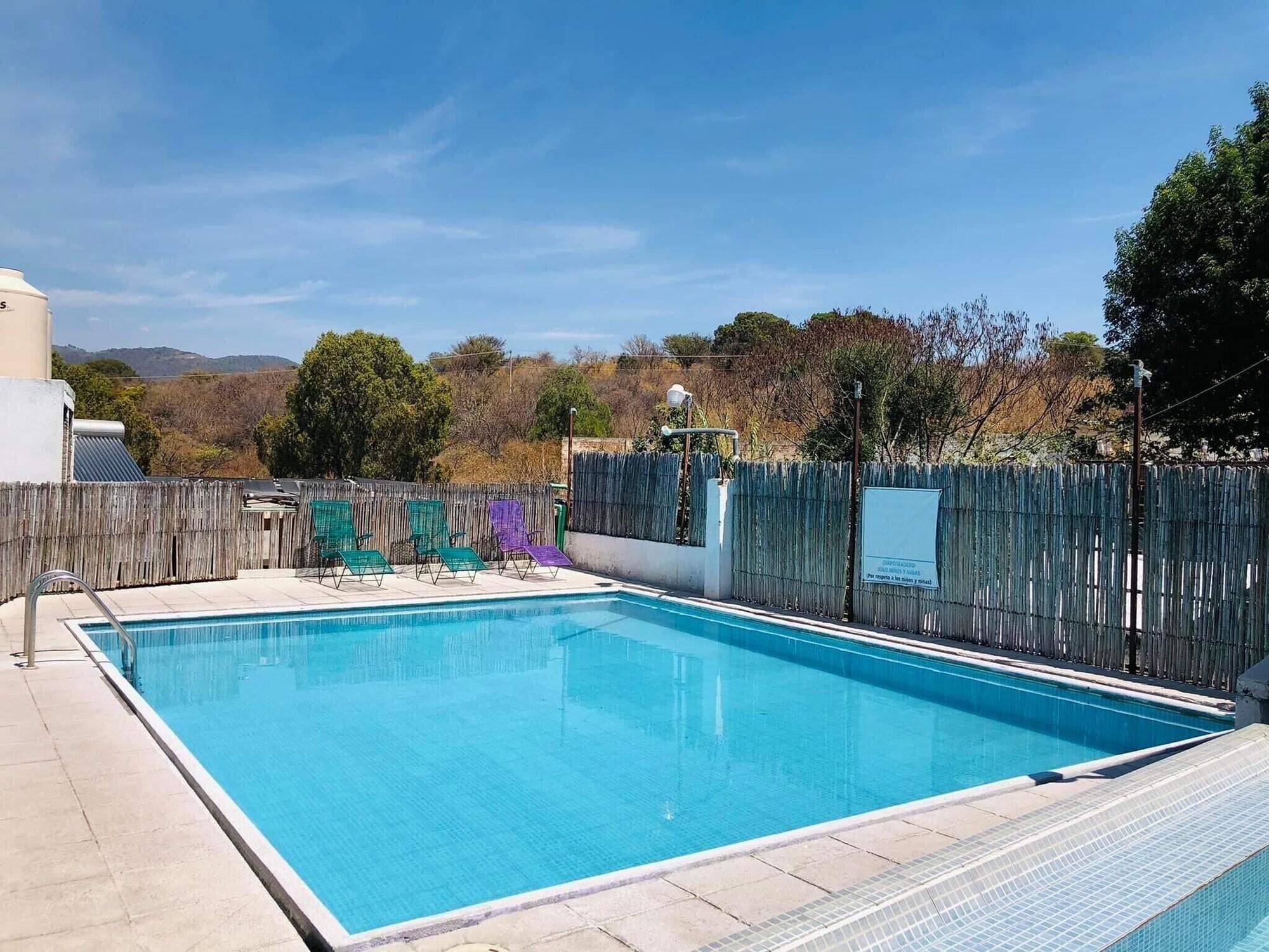 Vista Piscina Montana