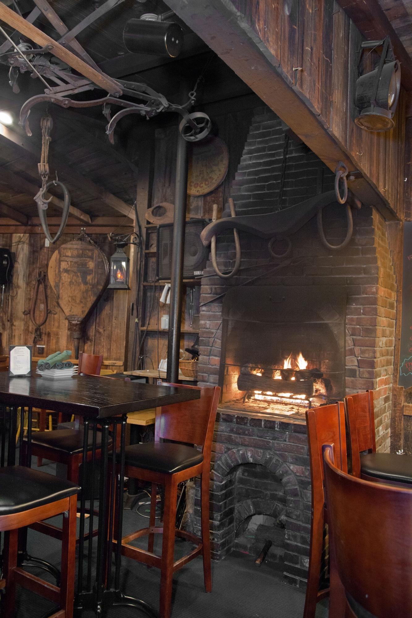 Bar/Salón Concord's Colonial Inn