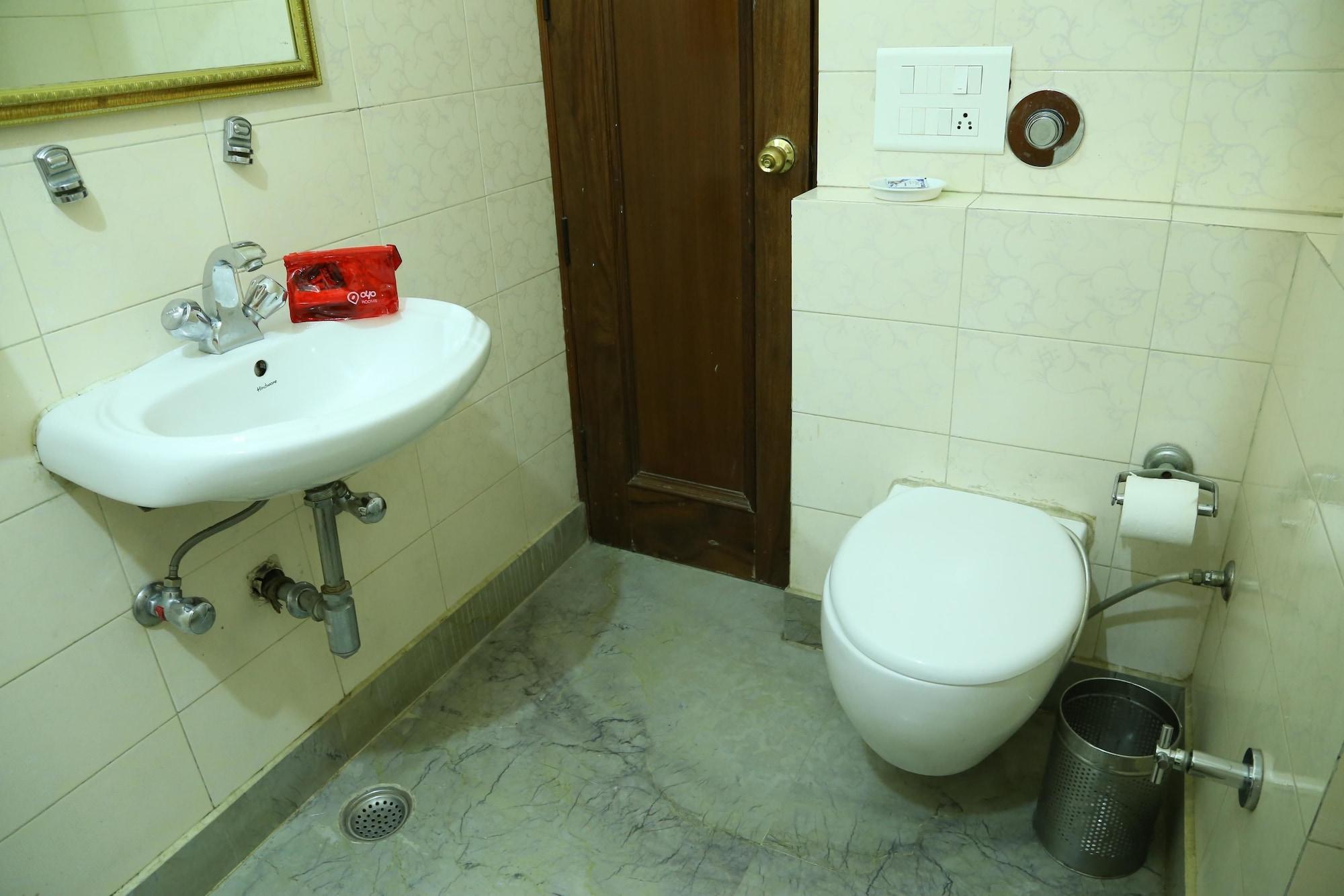 Equipamiento de Habitación OYO Rooms Sector 42 Chandigarh