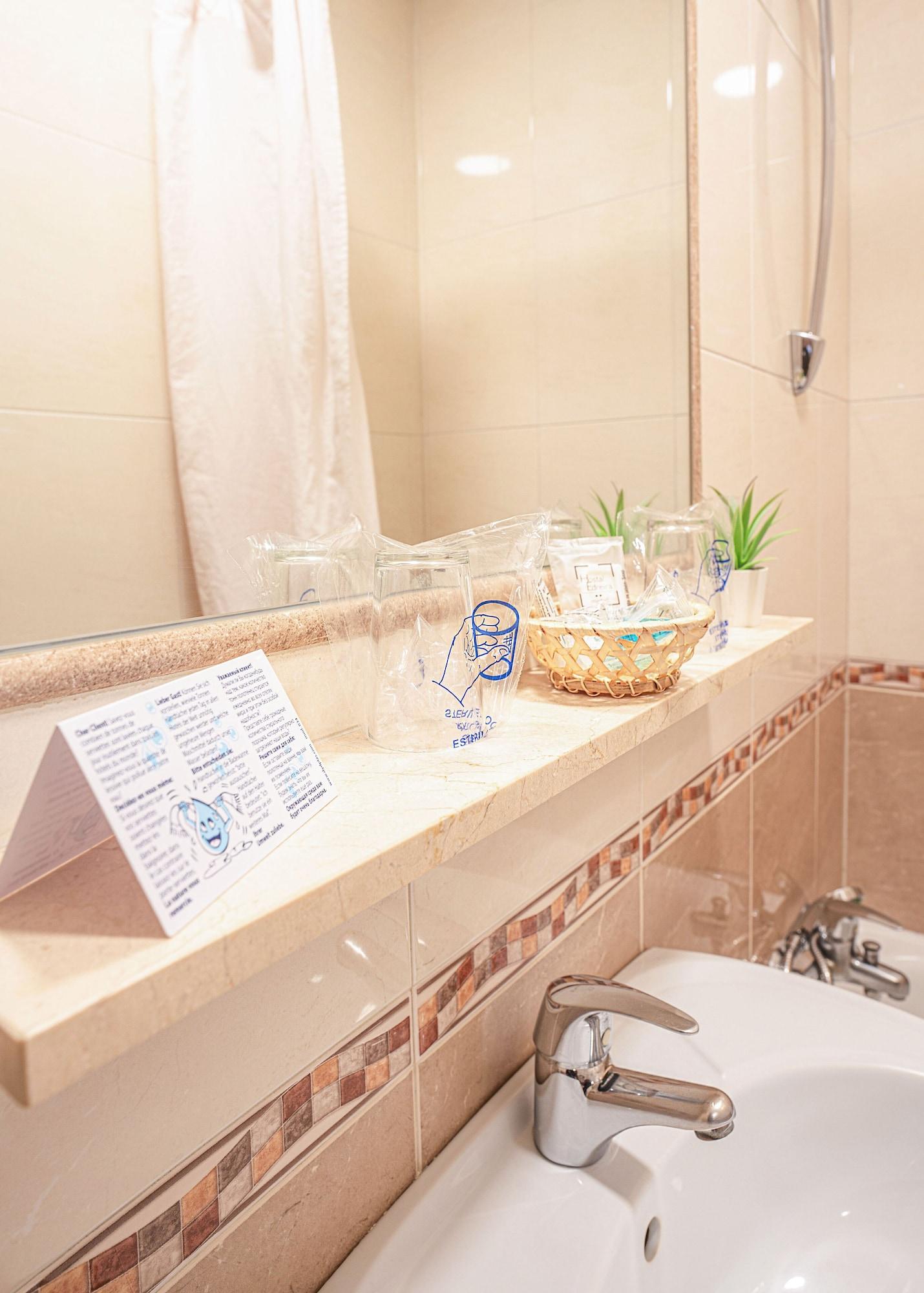 Equipamiento de Habitación Hostal Edreira