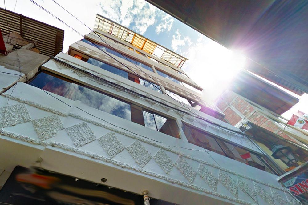 Vista Exterior Pirwa Hostel Lima