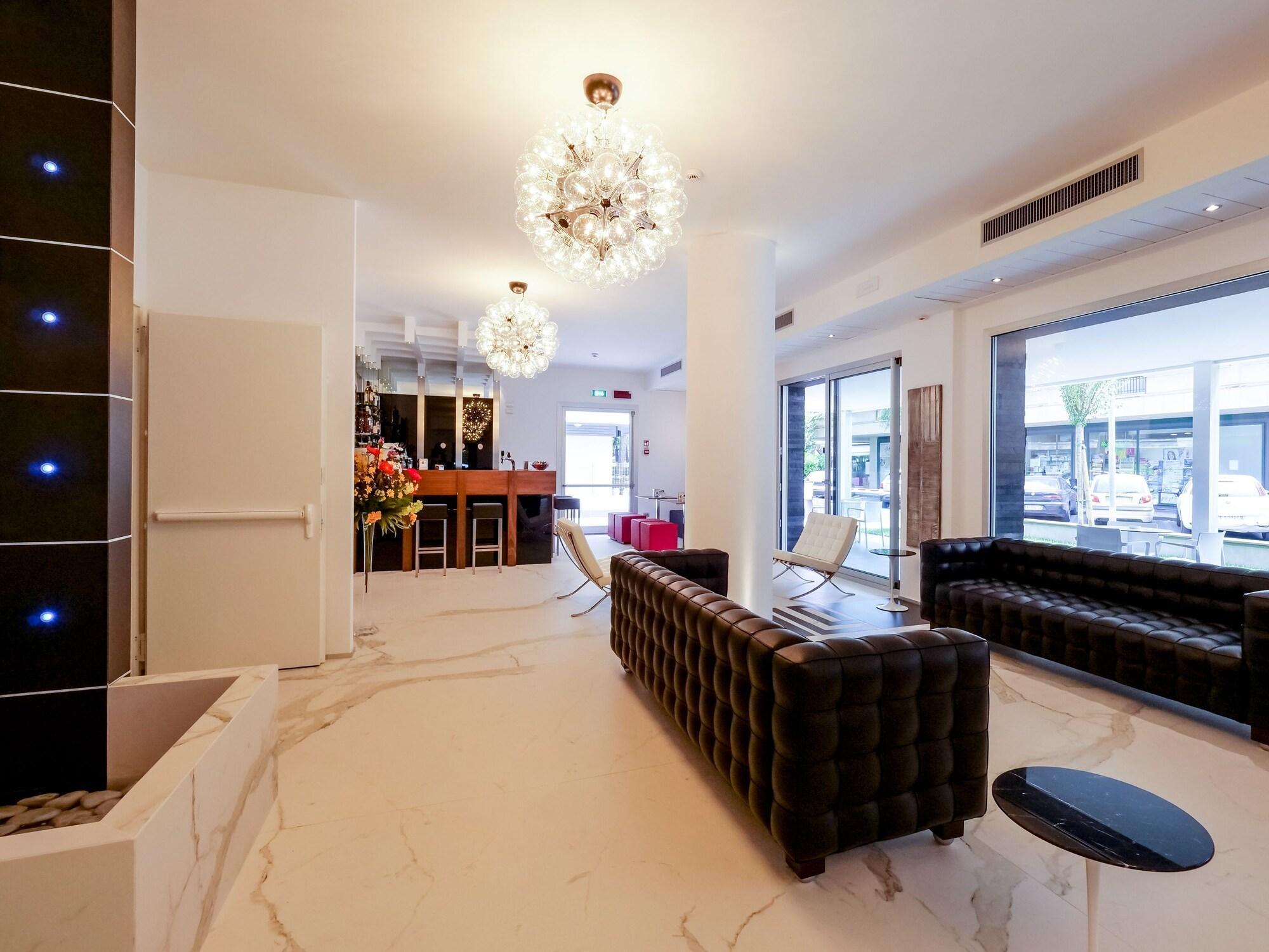 Vista Lobby Dan Hotel