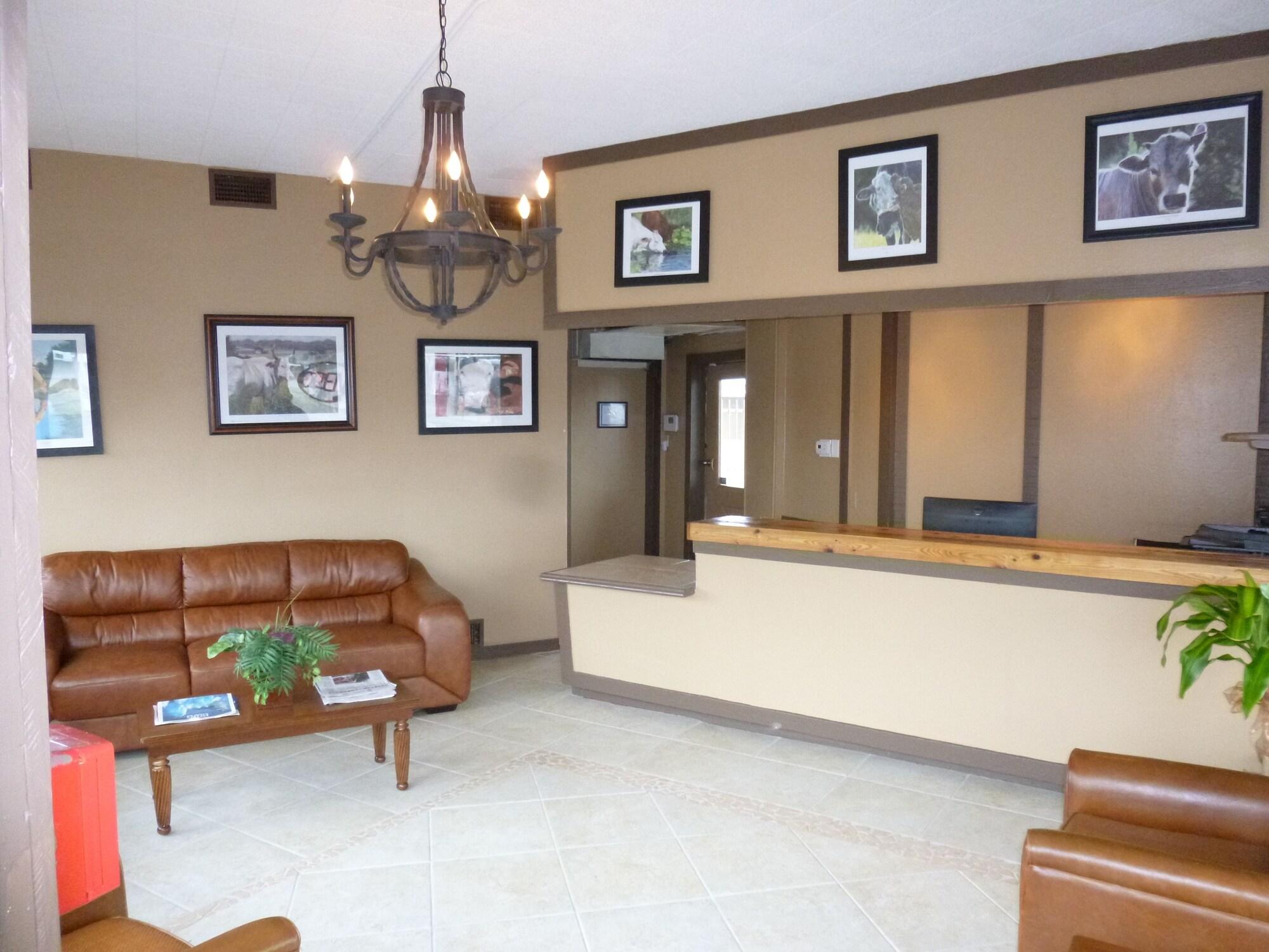 Vista Lobby Alvin Extended Stay