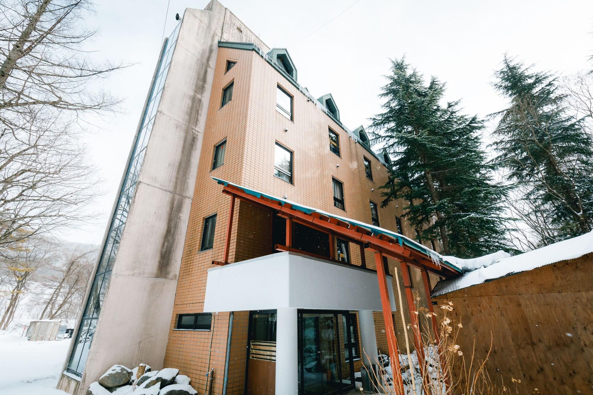 Varios Hotel Nire no Ki
