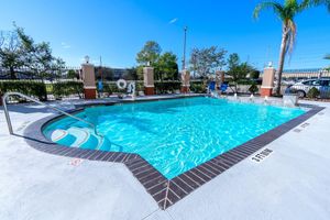 Alojamiento - Holiday Inn Express & Suites Houston East, by IHG