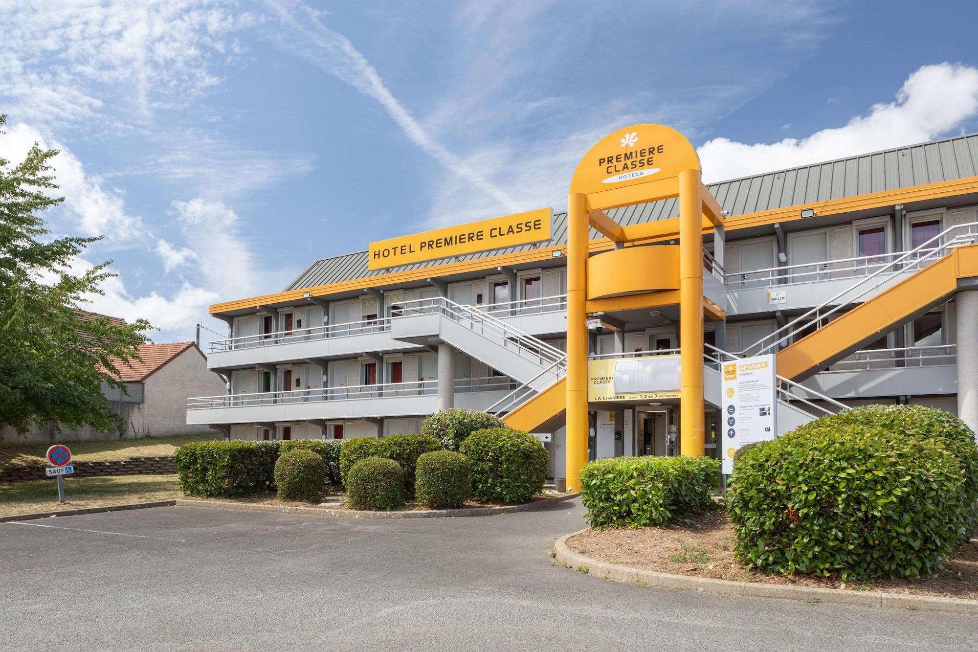 Varios Première Classe La Ville-Du-Bois