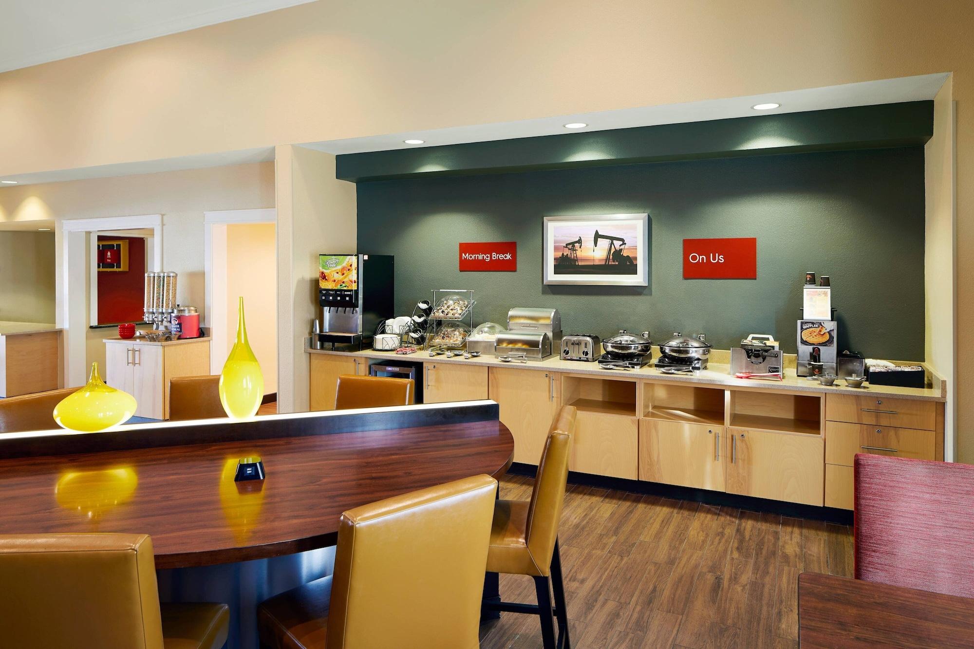 Restaurant TownePlace Suites Tempe at Arizona Mills Mall