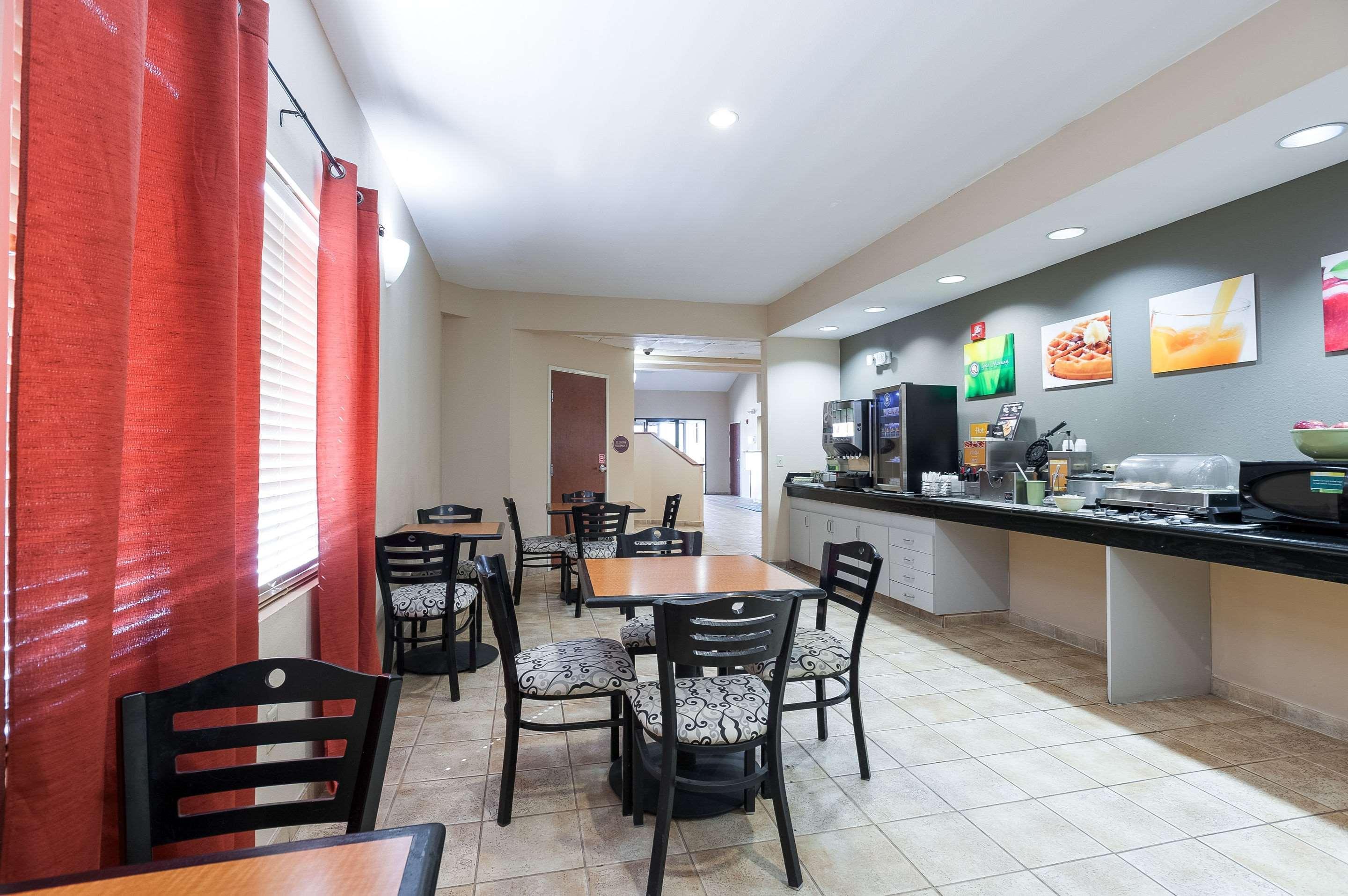 Restaurant Quality Inn & Suites Lake Charles South