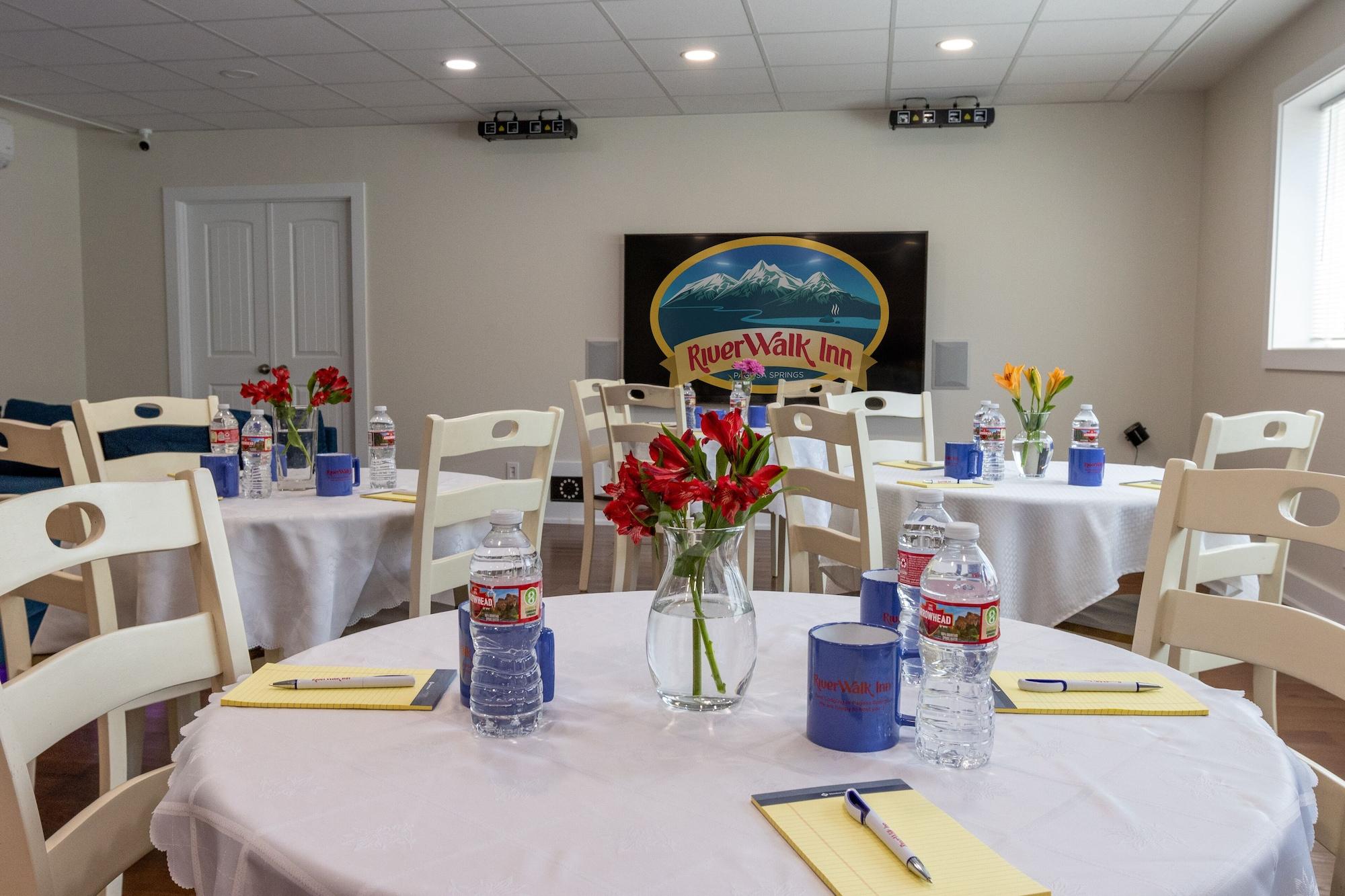 Sala de Reuniones RiverWalk Inn