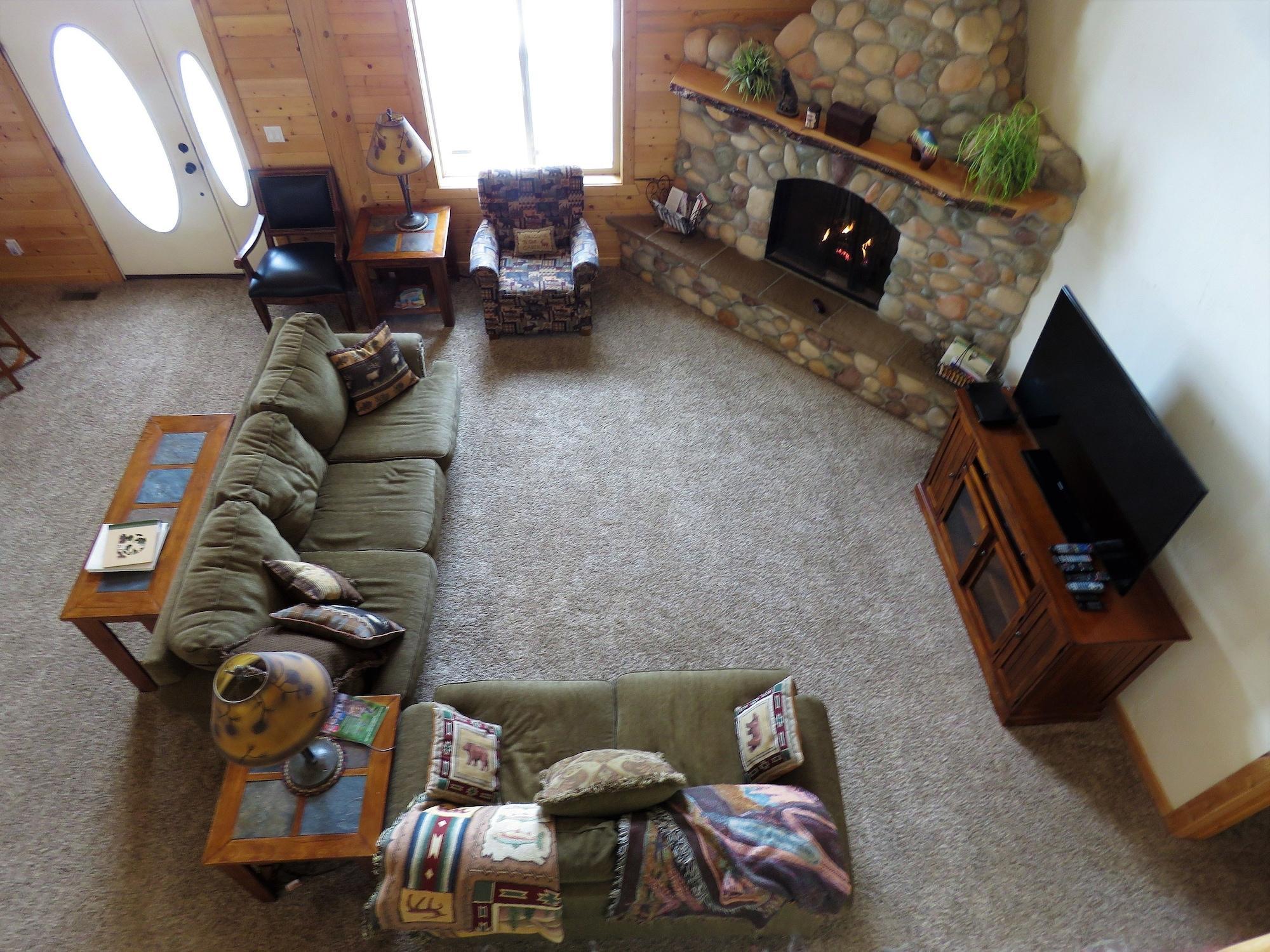 Vista Lobby Kilgore Mountain Hideaway B&B