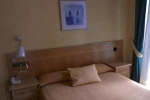 Alojamiento - Hostal Cruz Sol