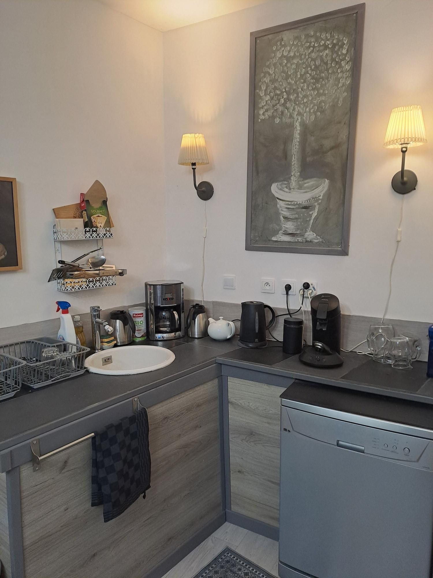 Bar/Salón La Cadournaise