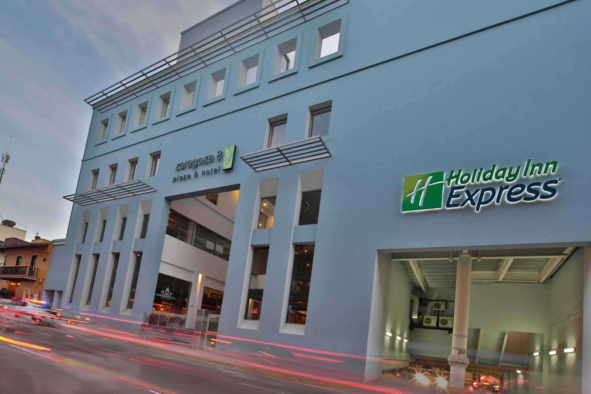 Vista Exterior Holiday Inn Express Xalapa by IHG