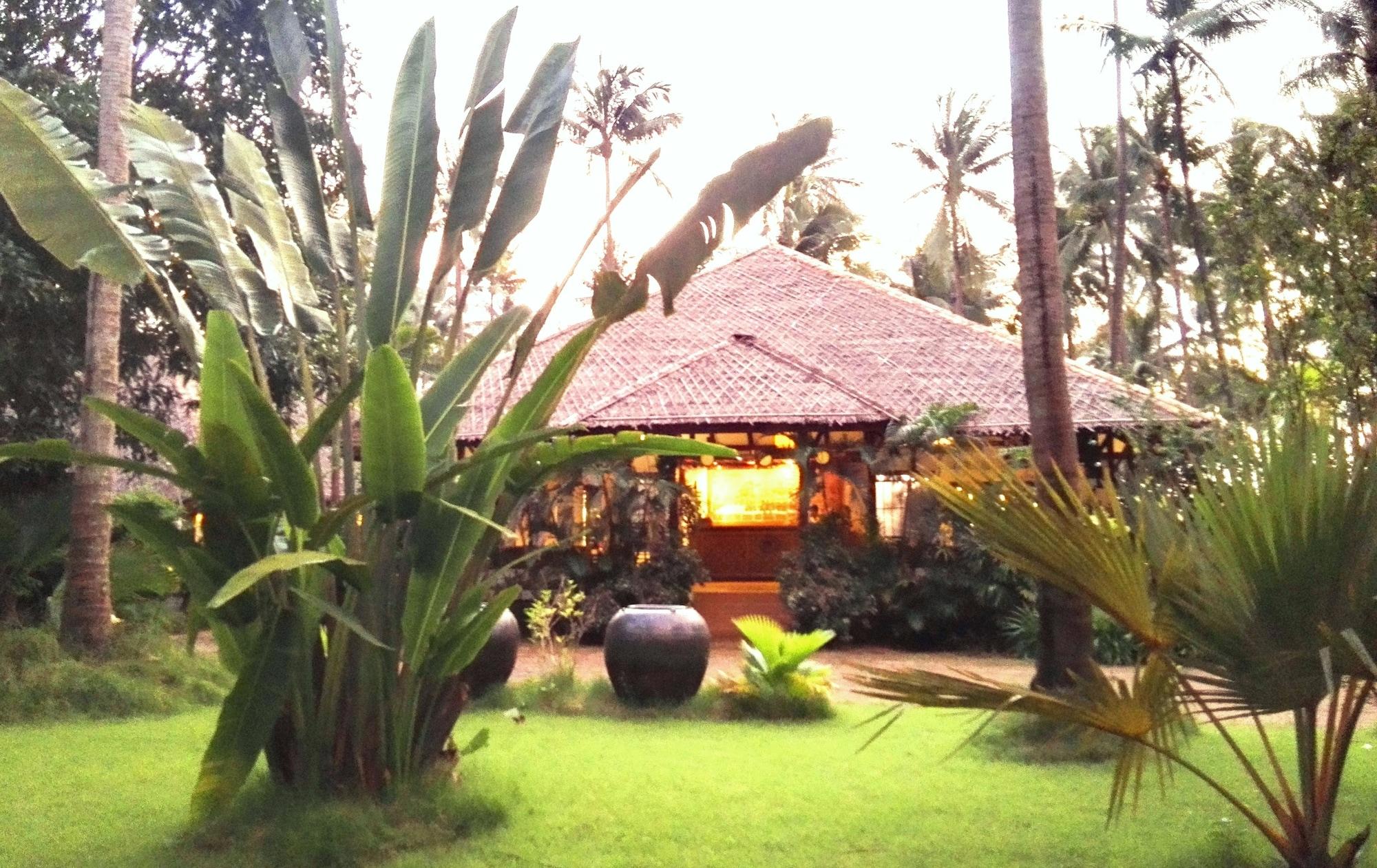 Vista Lobby The Emerald Sea Resort