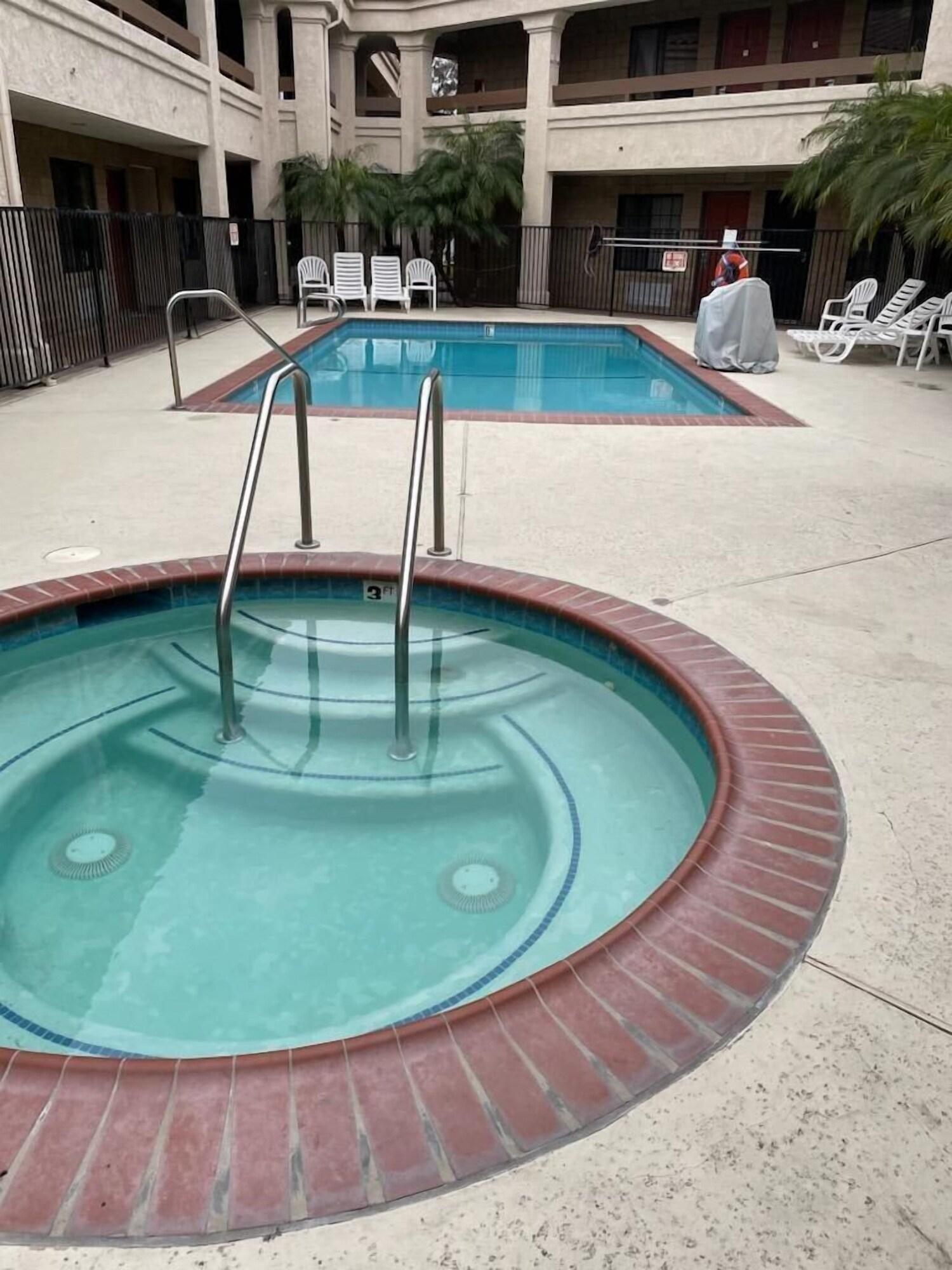 Spa Premier Inns Thousand Oaks