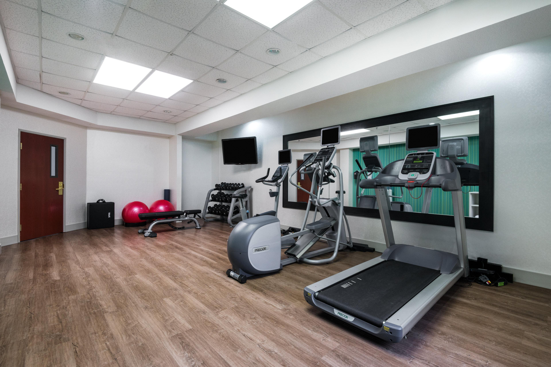 Instalaciones Recreativas Holiday Inn Express Hillsville by IHG