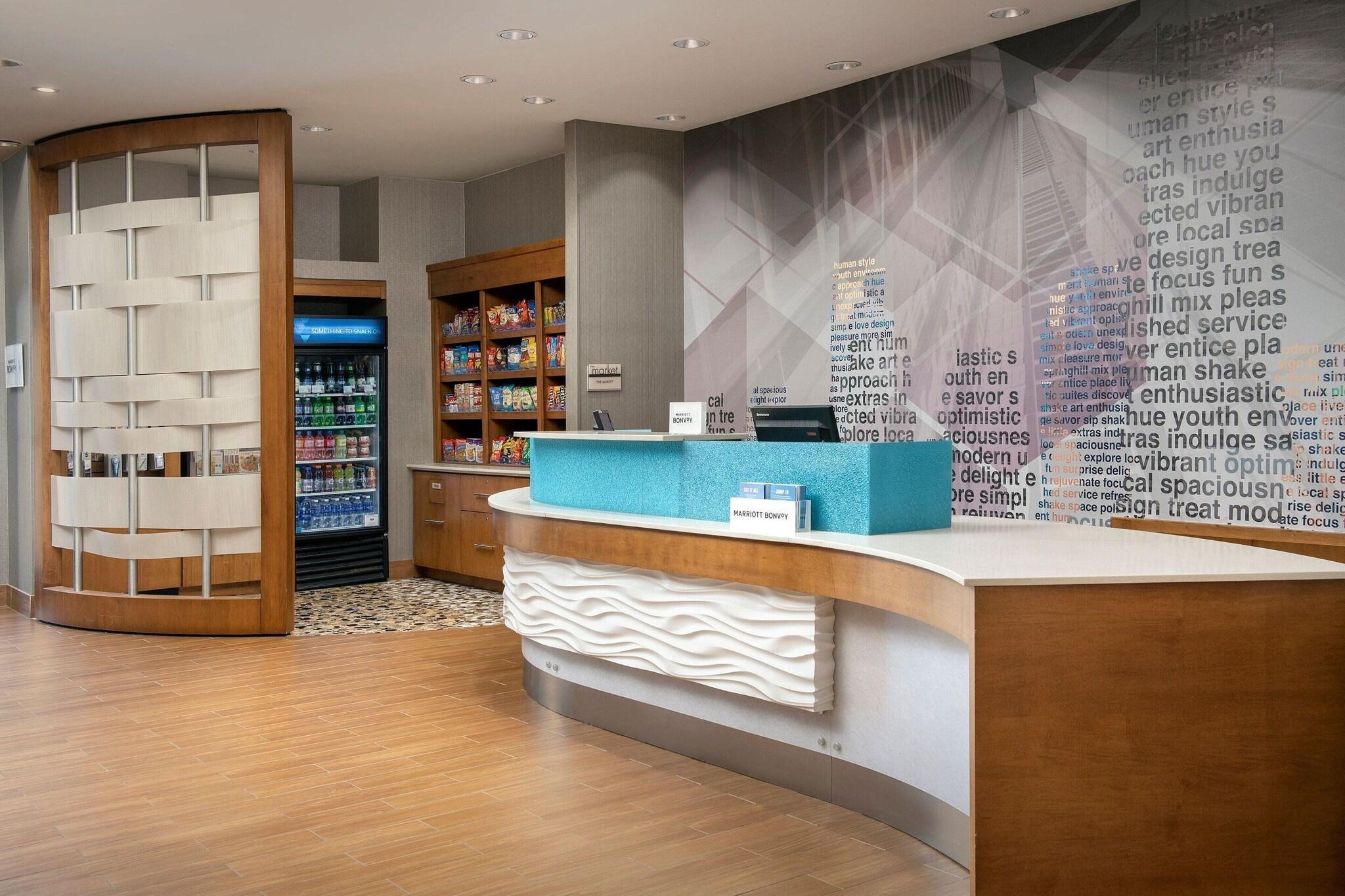 Vista Lobby SpringHill Suites Huntsville West/Research Park