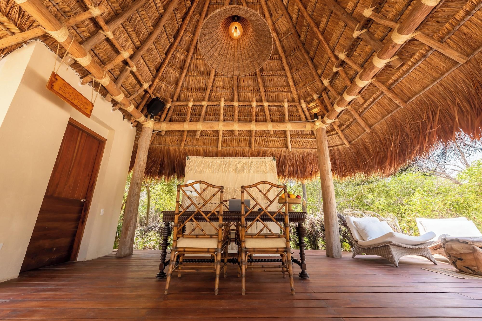 Varios ACASI Rustic Beach