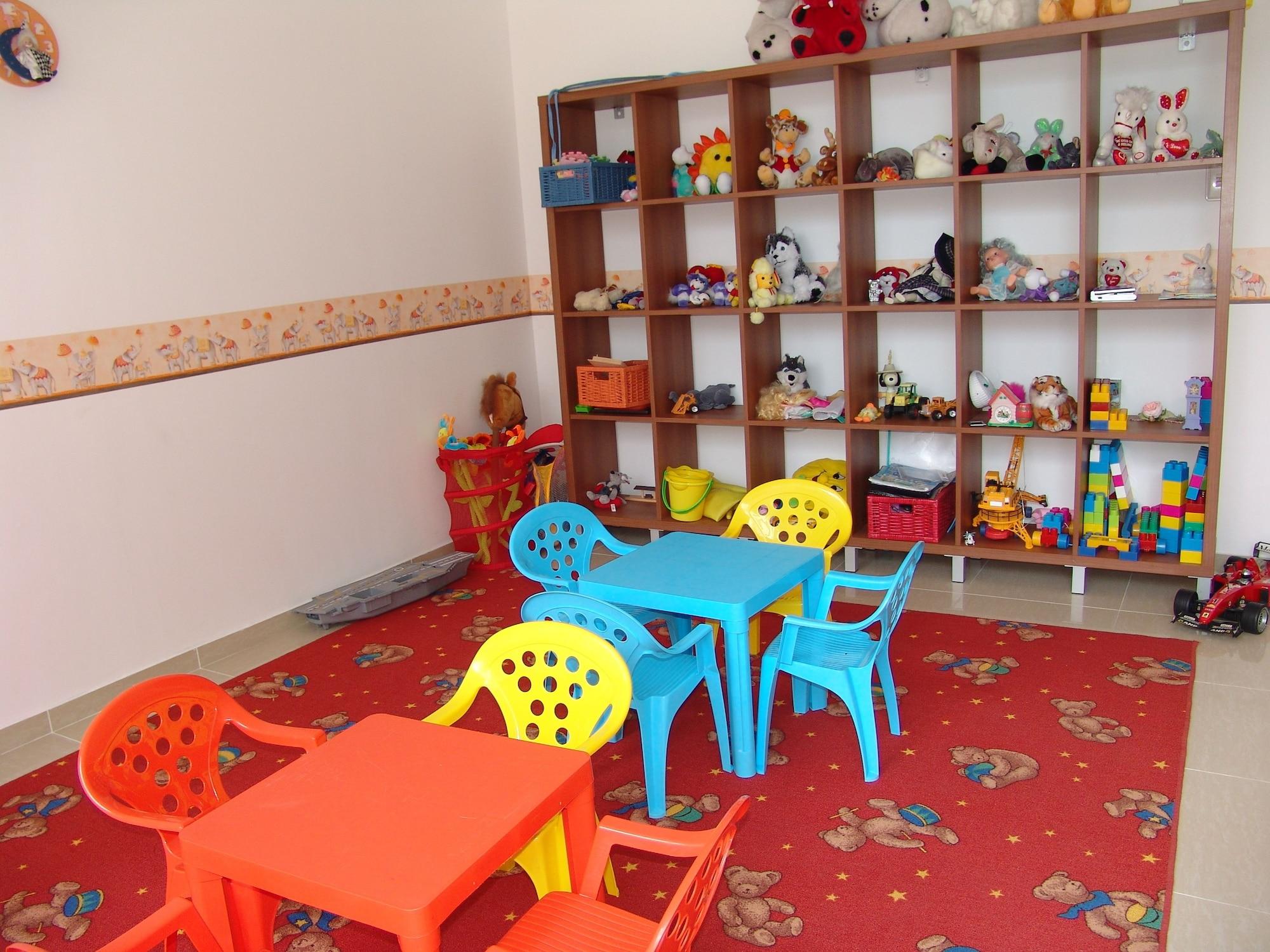 Instalaciones Recreativas Apart-hotel Efir