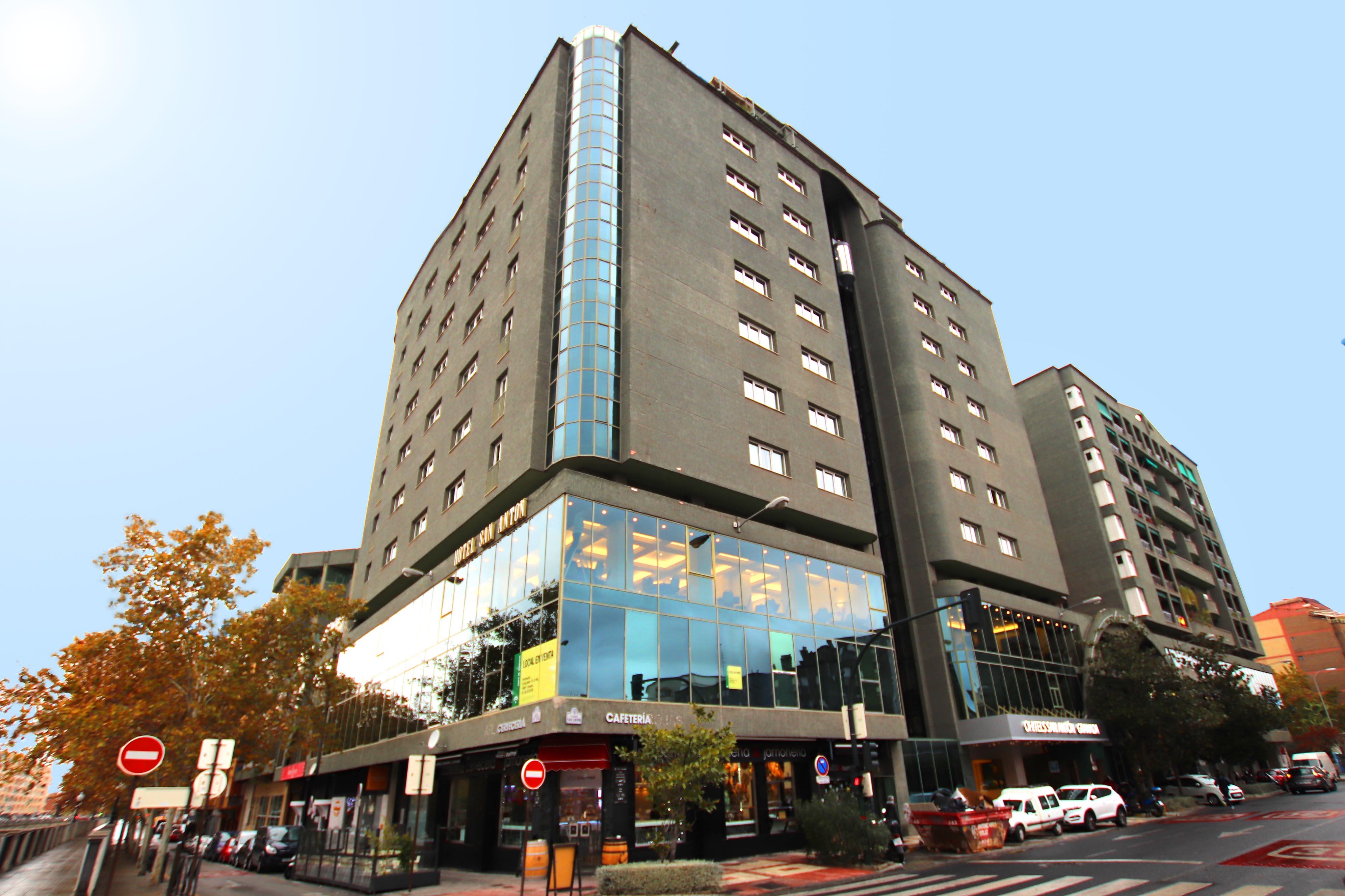Vista Exterior Ohtels San Anton Granada