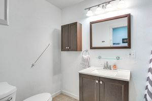 Alquiler Vacacional - 2 Mi to Dtwn Buffalo: Mtn-view Retreat w/ Patio!