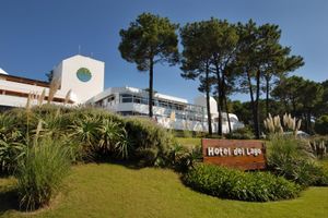 Alojamiento - Hotel del Lago Golf & Art Resort