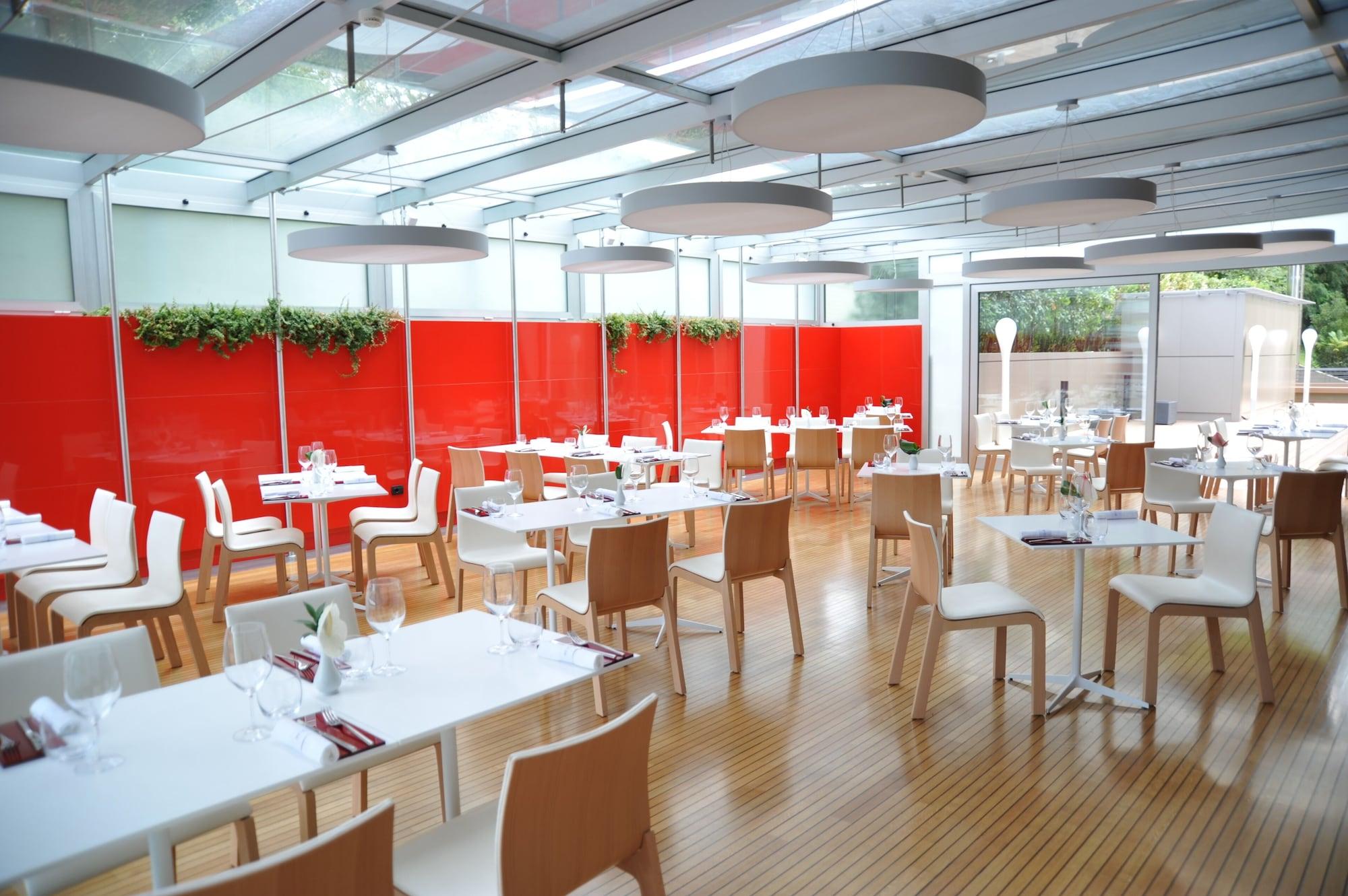 Restaurant Hotel Zone