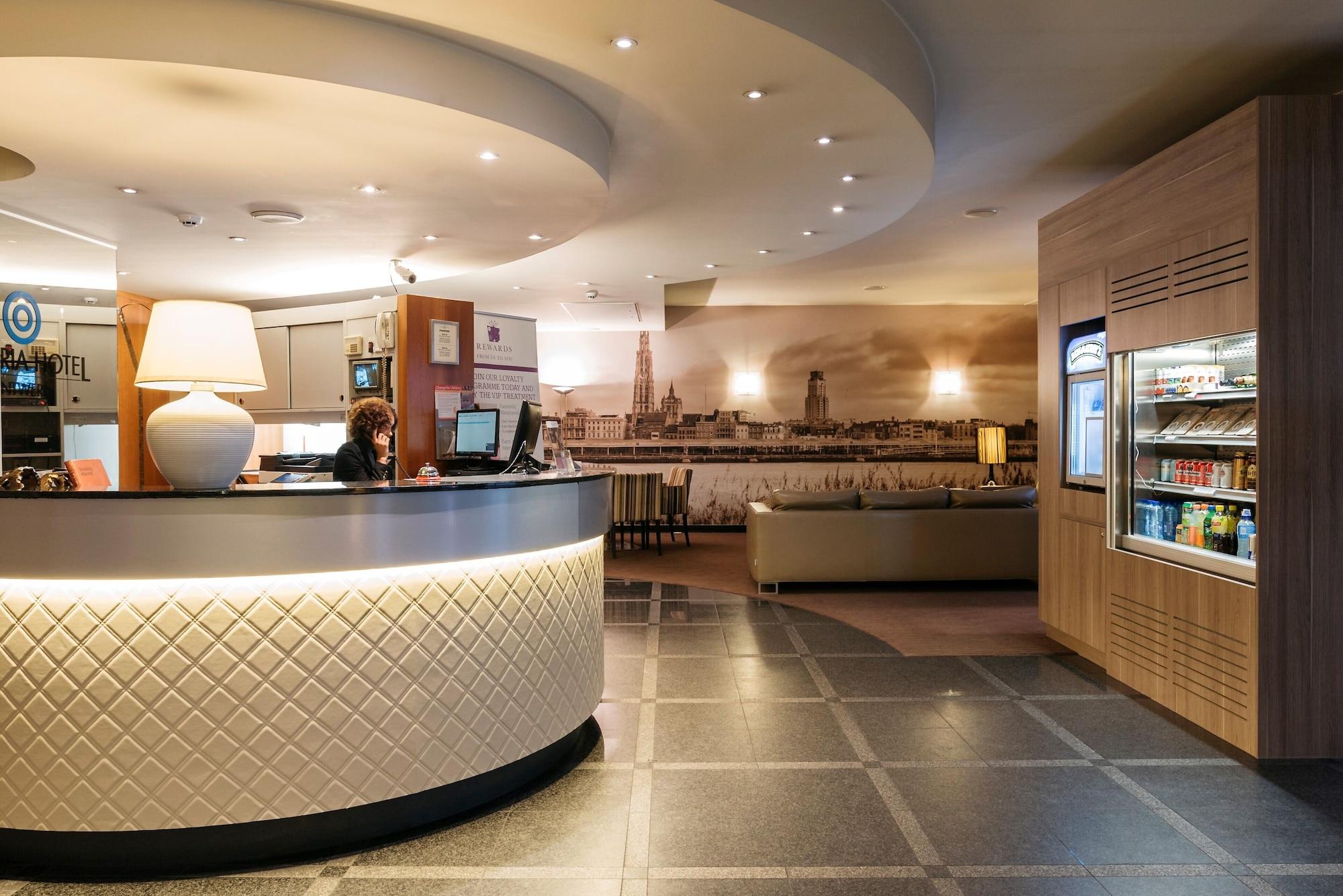 Varios Astoria Hotel