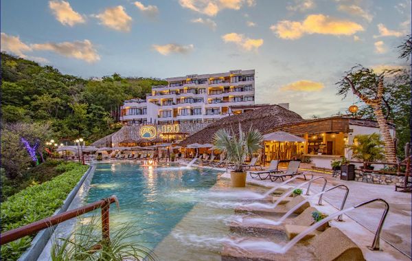 Nirú Ocean Suites By Binniguenda