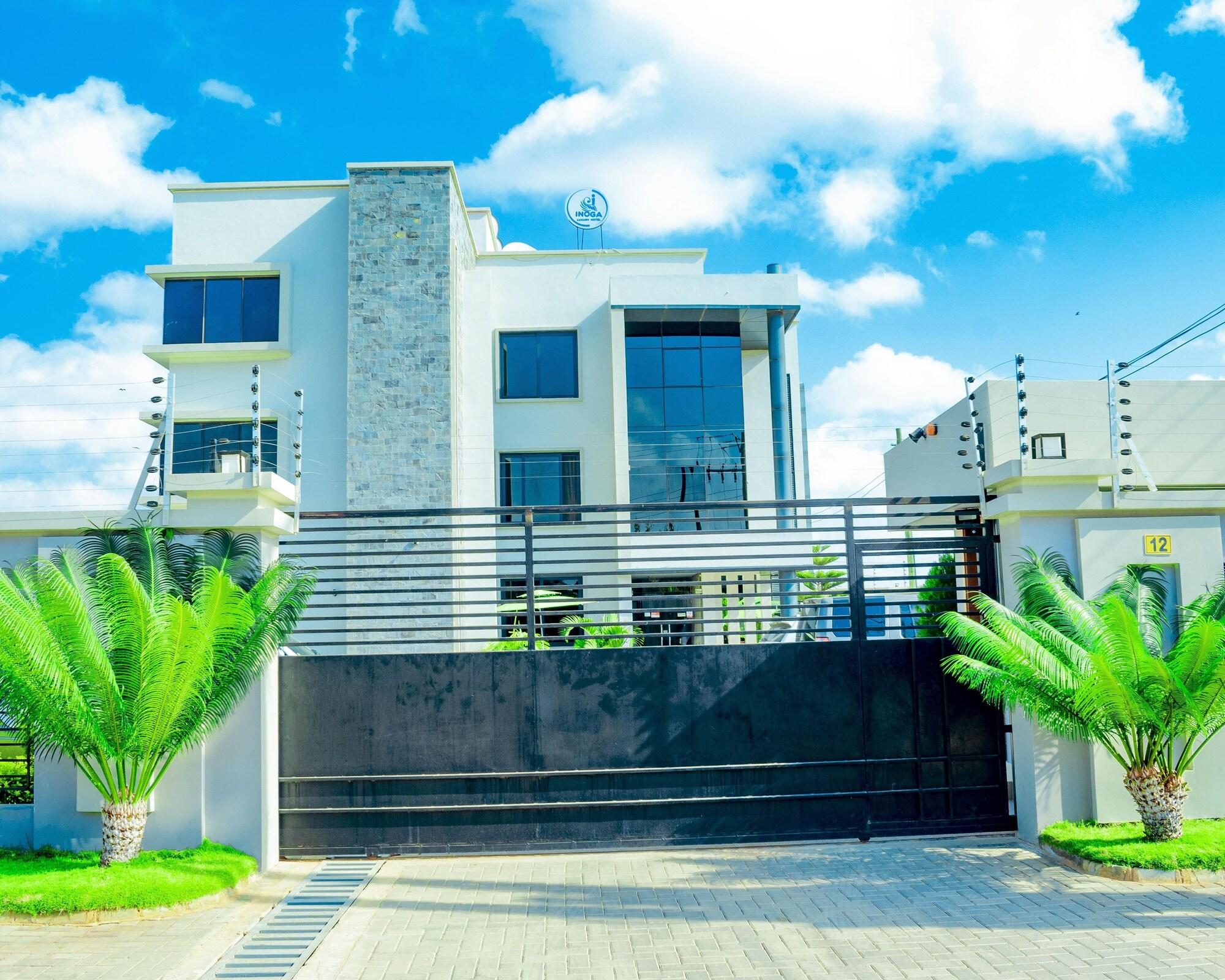 Vista Exterior Inoga Luxury Hotel