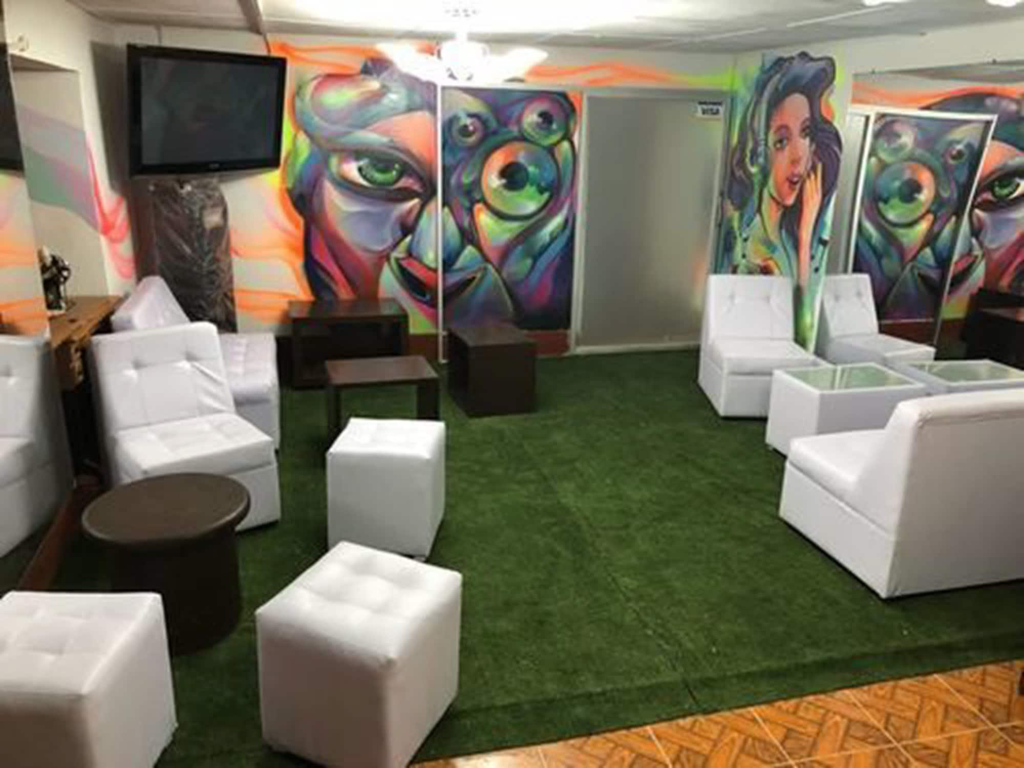 Bar/Salón Déjà Vu Backpackers