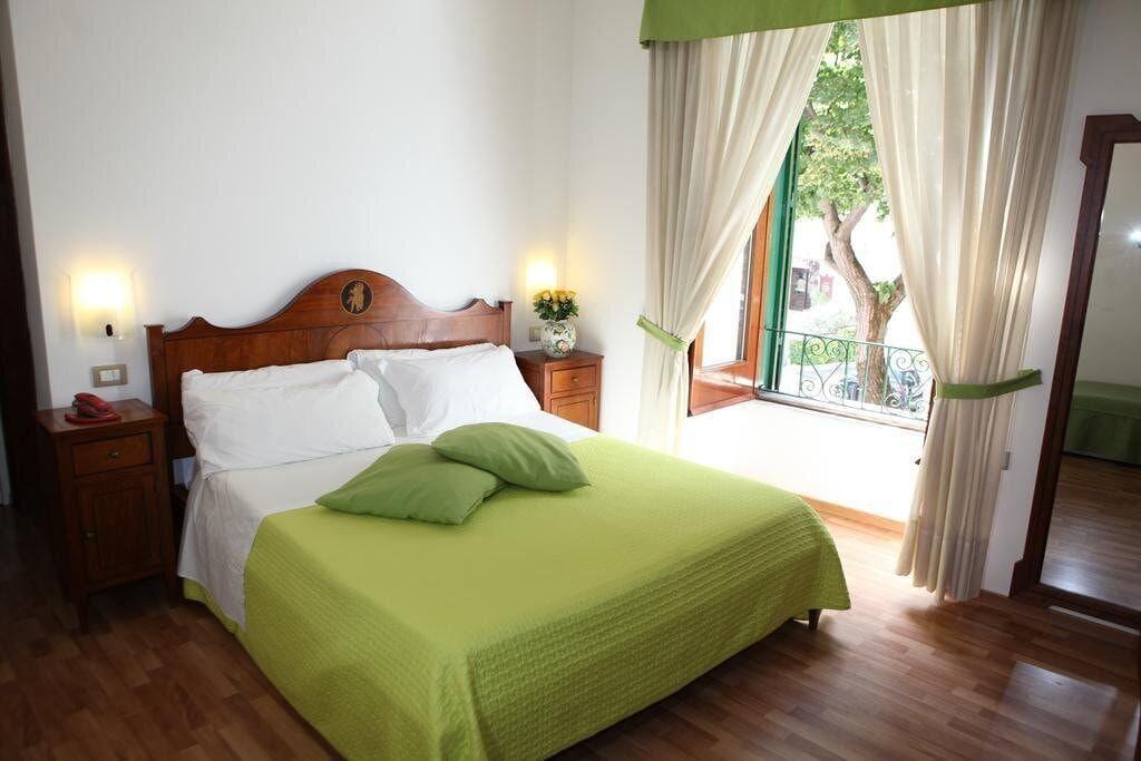 Varios La Magnolia Hotel Sorrento