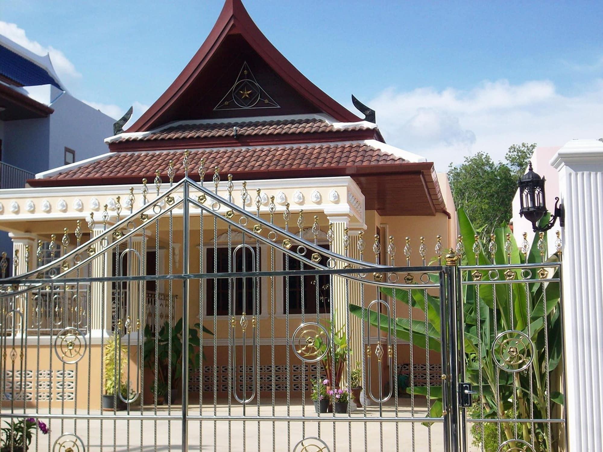 Vista Exterior Majestic Villas Phuket
