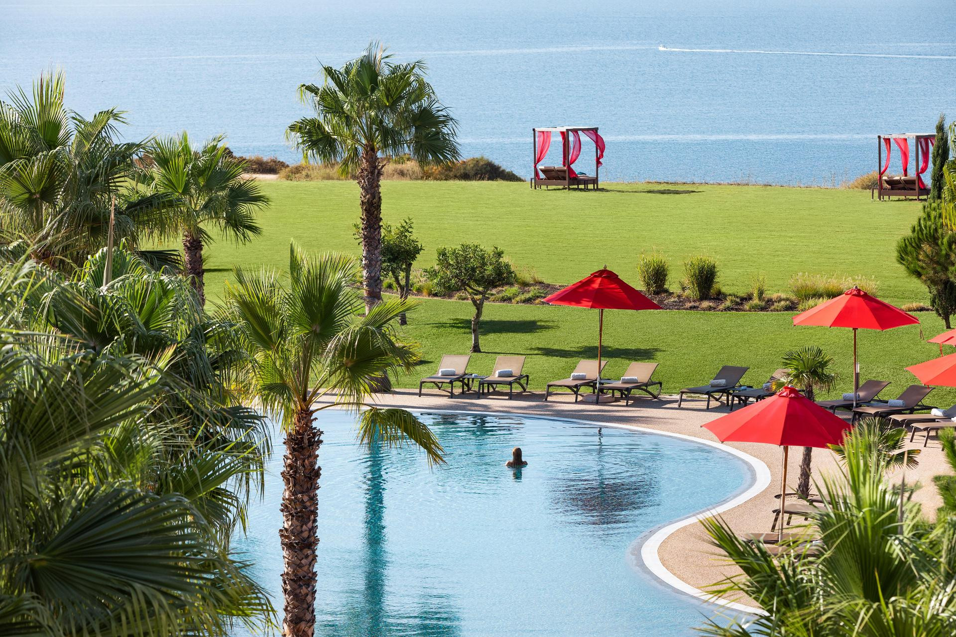 Vista Exterior Cascade Wellness Resort