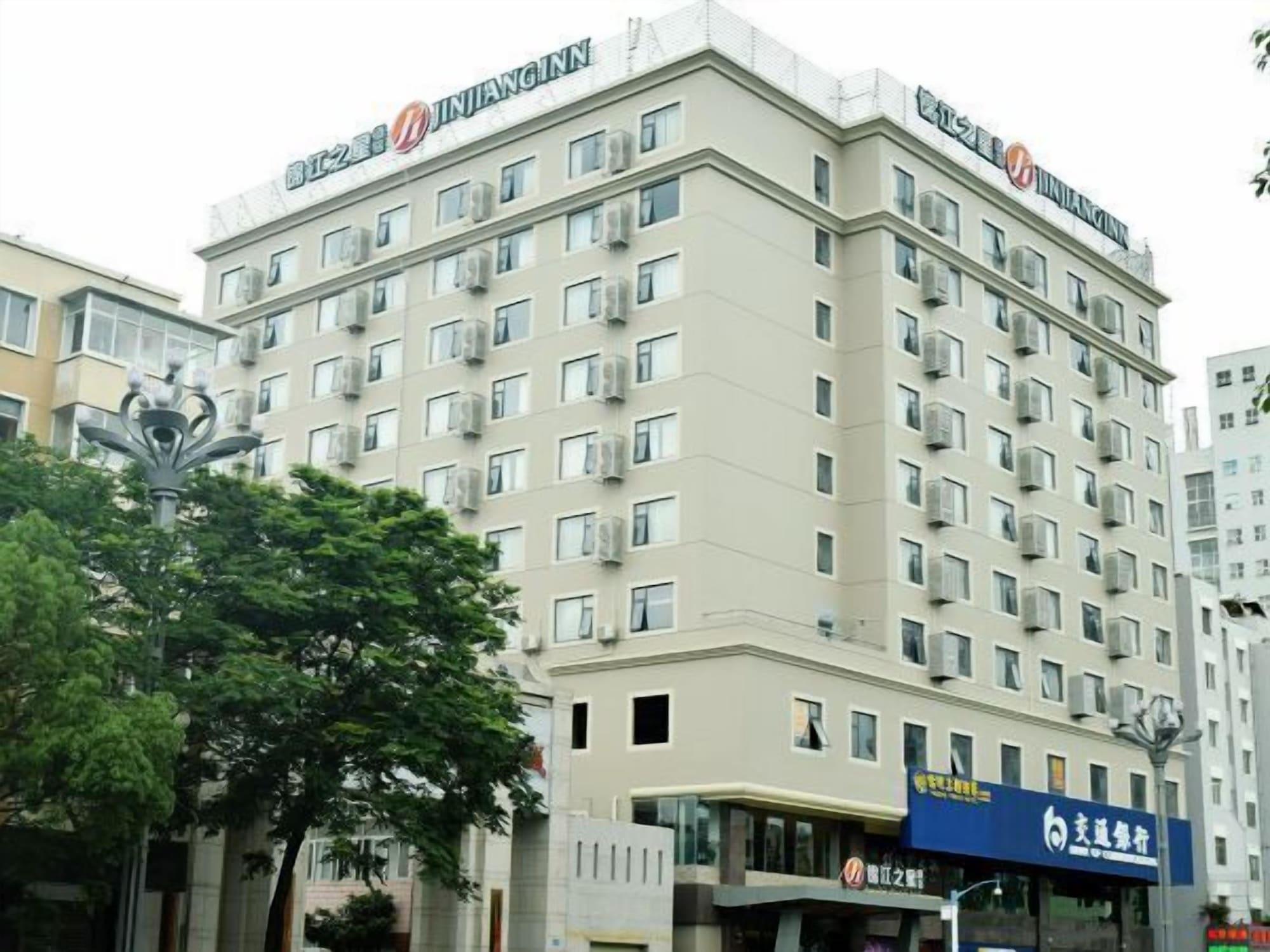 Vista Exterior Microtel by Wyndham Kunming City Center