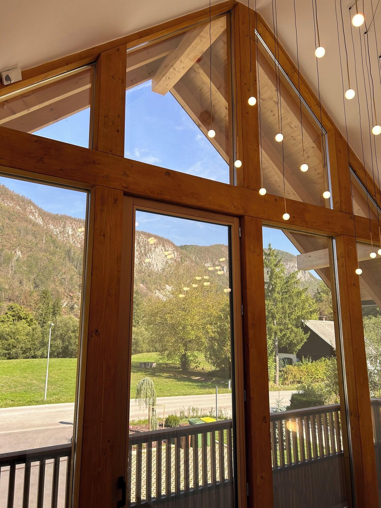 Vista Lobby Vila Nina Bohinj