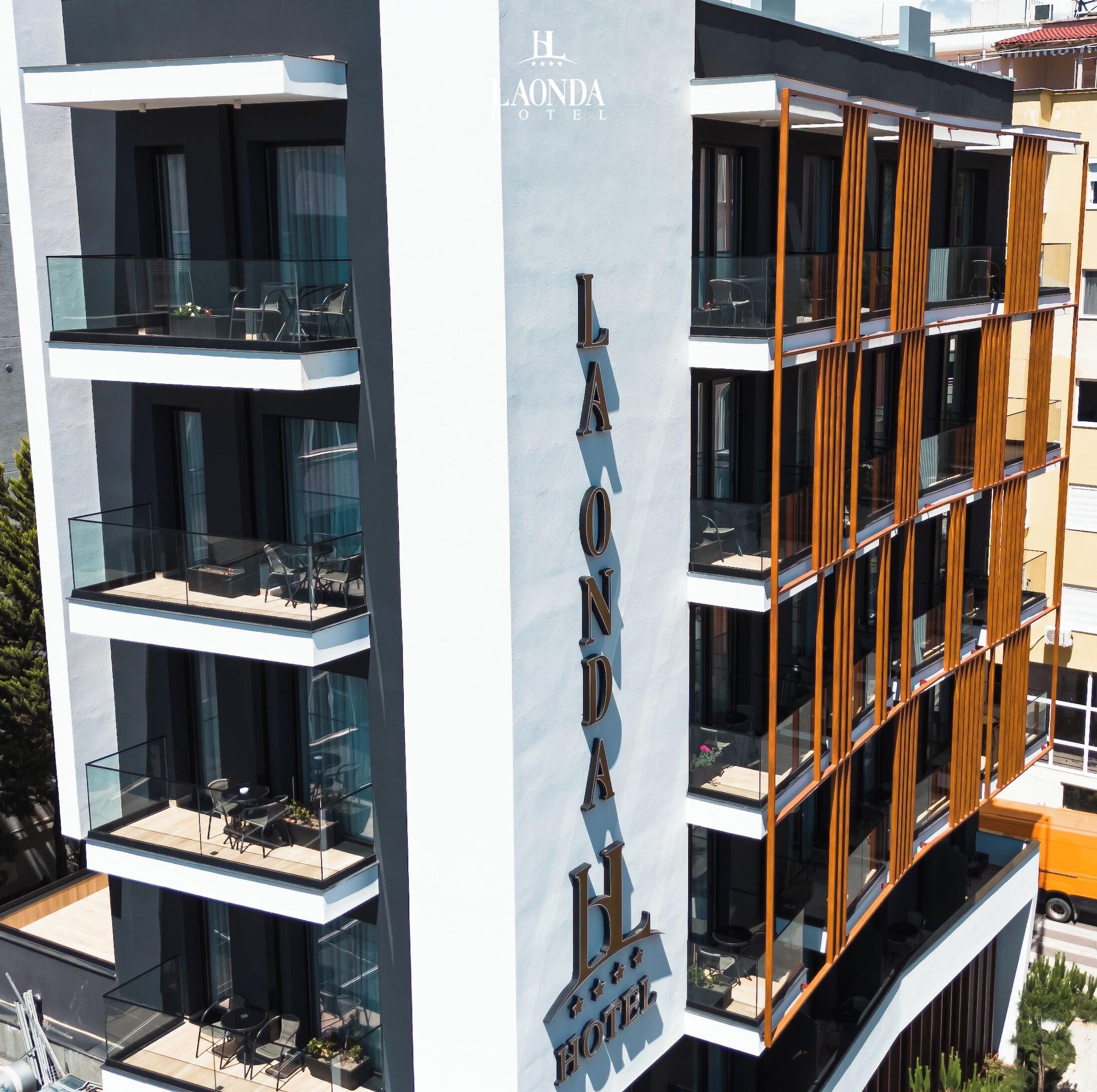 Varios La Onda Hotel