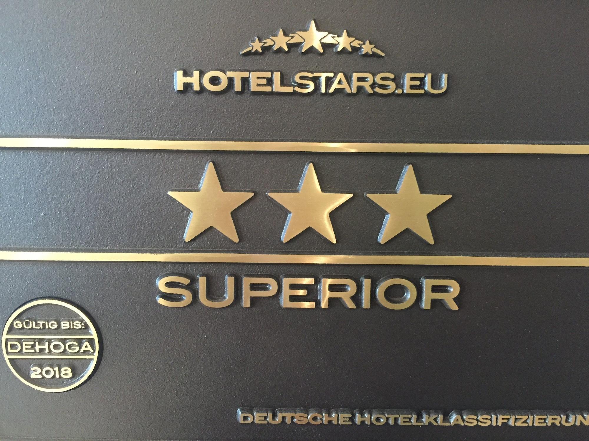 Vista Exterior Star G Hotel Premium München Domagkstraße