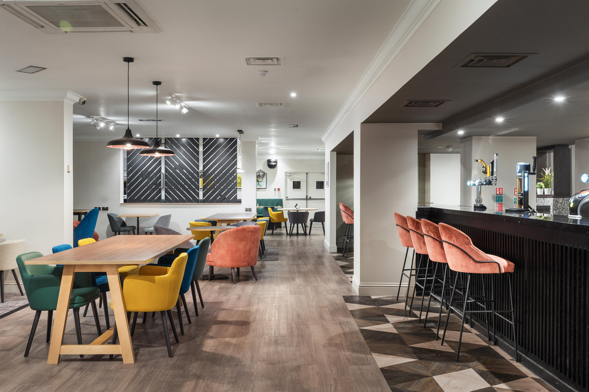 Bar/Salón Holiday Inn Derby Nottingham M1 J25 by IHG