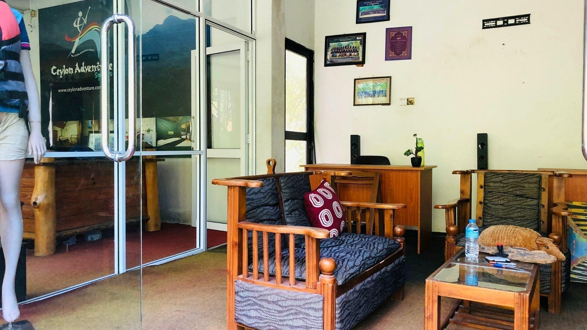 Vista Lobby Ceylon Nature Hostel Kitulgala