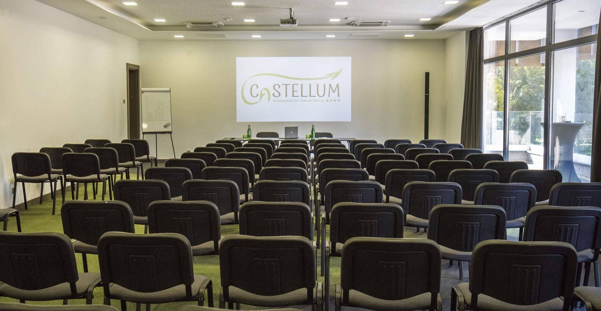 Centro de Negocios Hotel Castellum