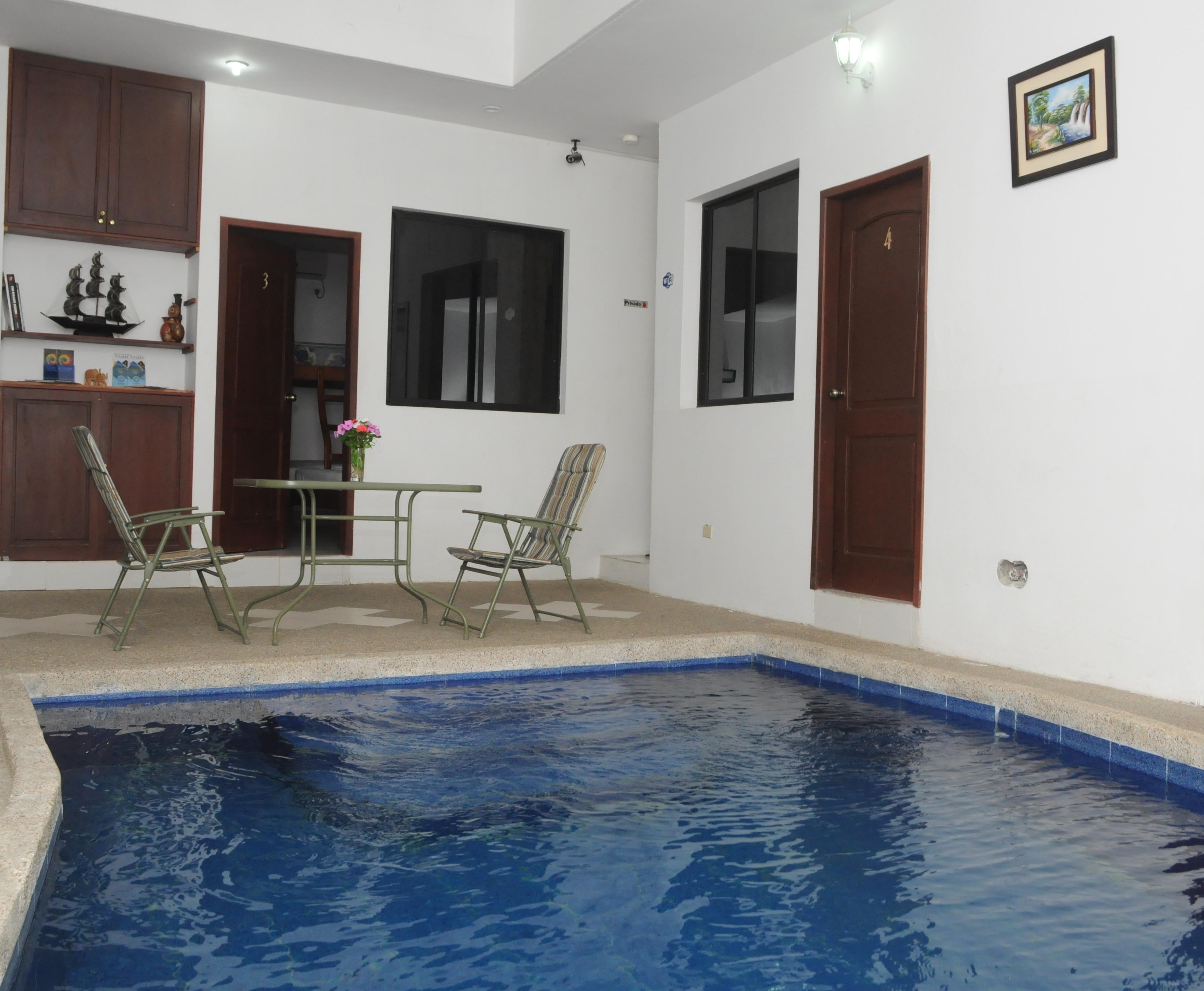 Vista Piscina Hotel Isabella
