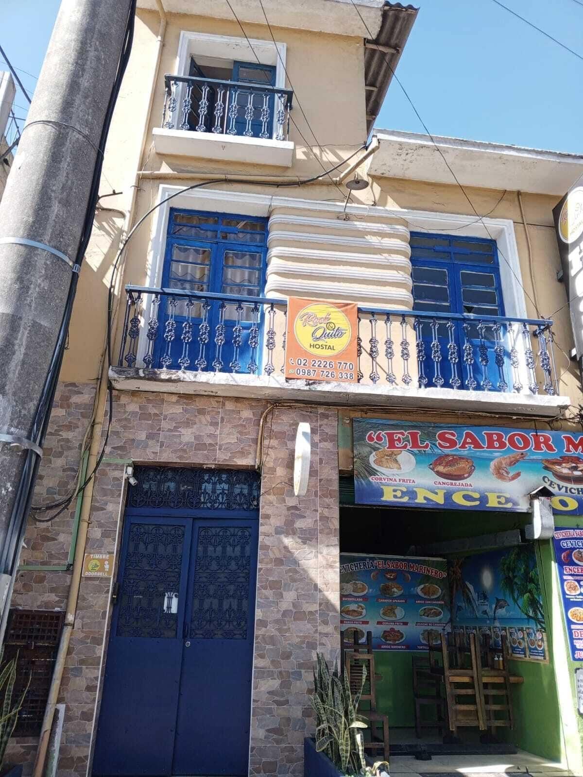 Varios Hostal Rock Quito