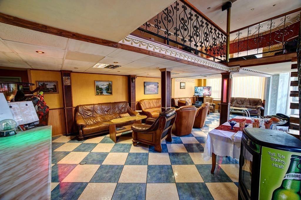 Bar/Salón Hotel Izvora