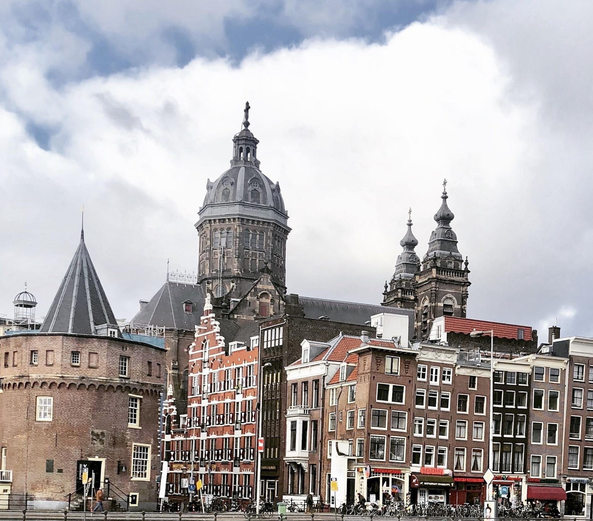 Vista Exterior PH93 Amsterdam Central